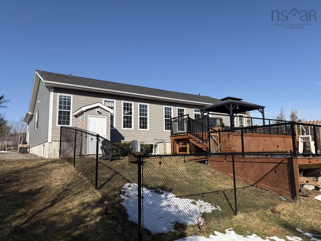 $899,000.00: 60 Kristin Court, Mira Road