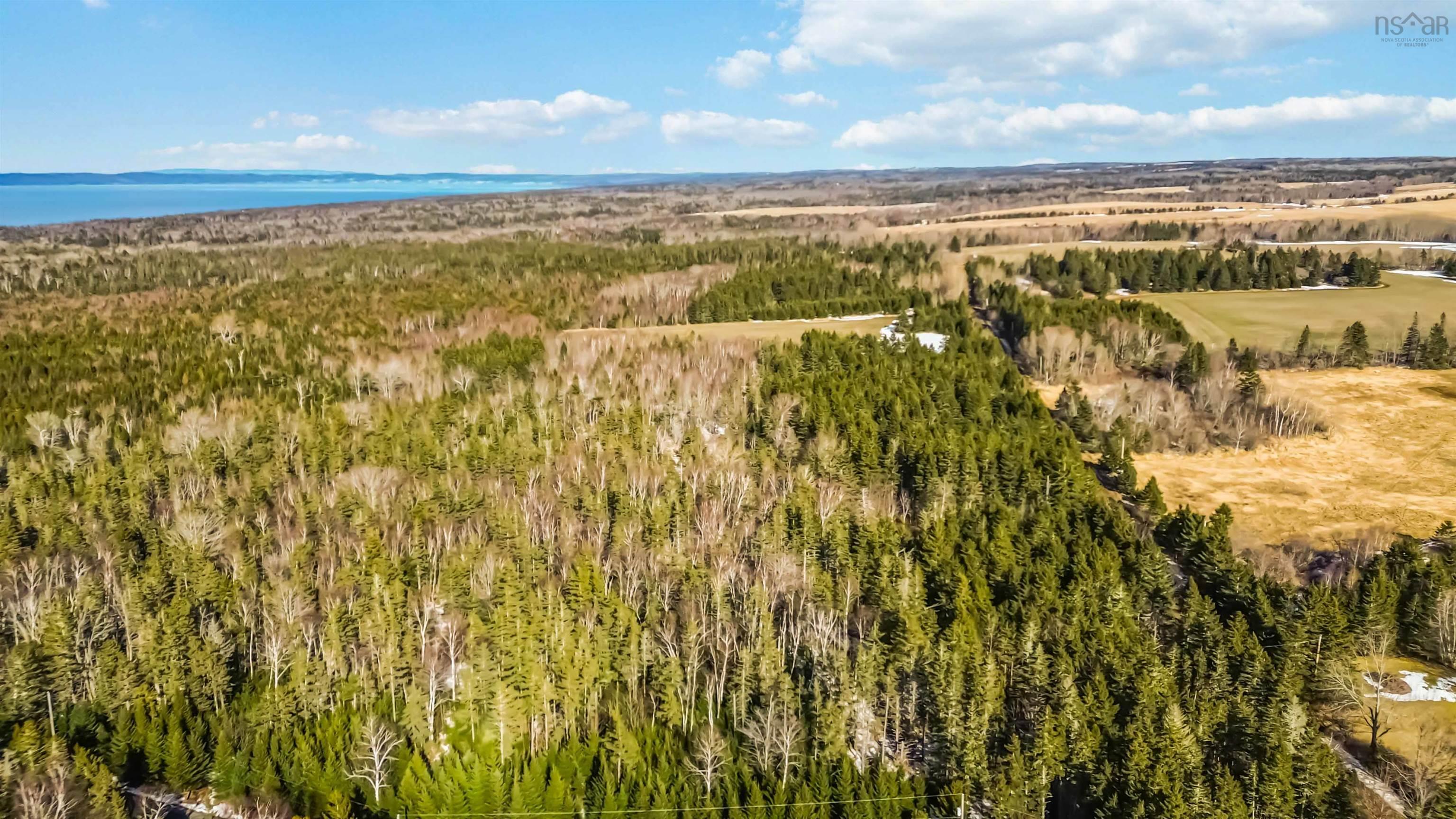 $785,000.00: Al Bennett Road, Halls Harbour