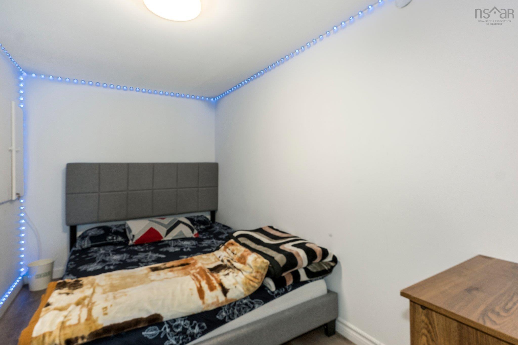 $899,900.00: 2 Torrington Drive, Halifax