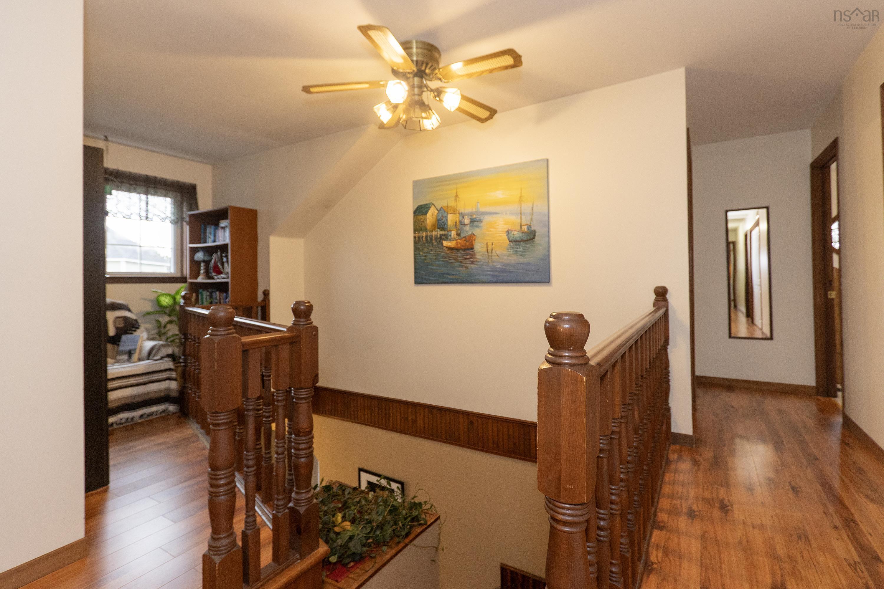 $449,900.00: 6 Arlington Avenue, Amherst
