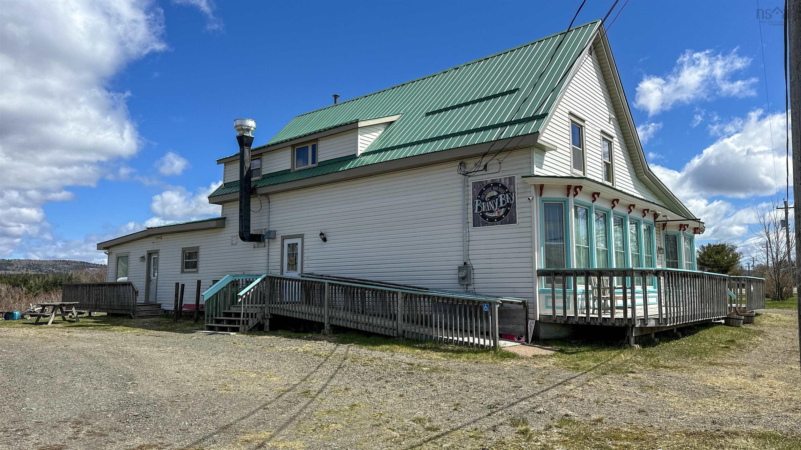 $299,000.00: 951 Highway 2, Five Islands