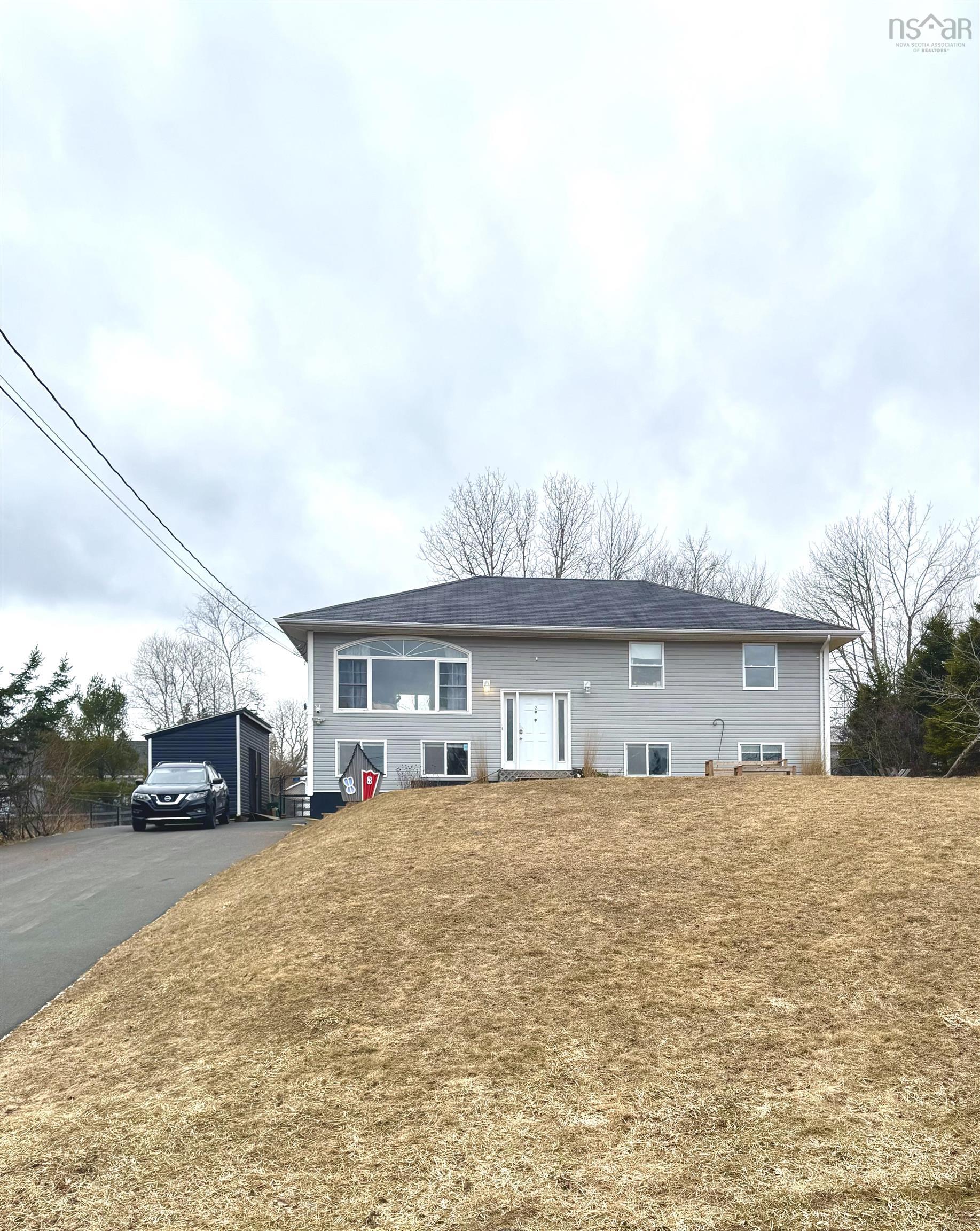 $409,000.00: 2 Roslindale Drive, Truro Heights