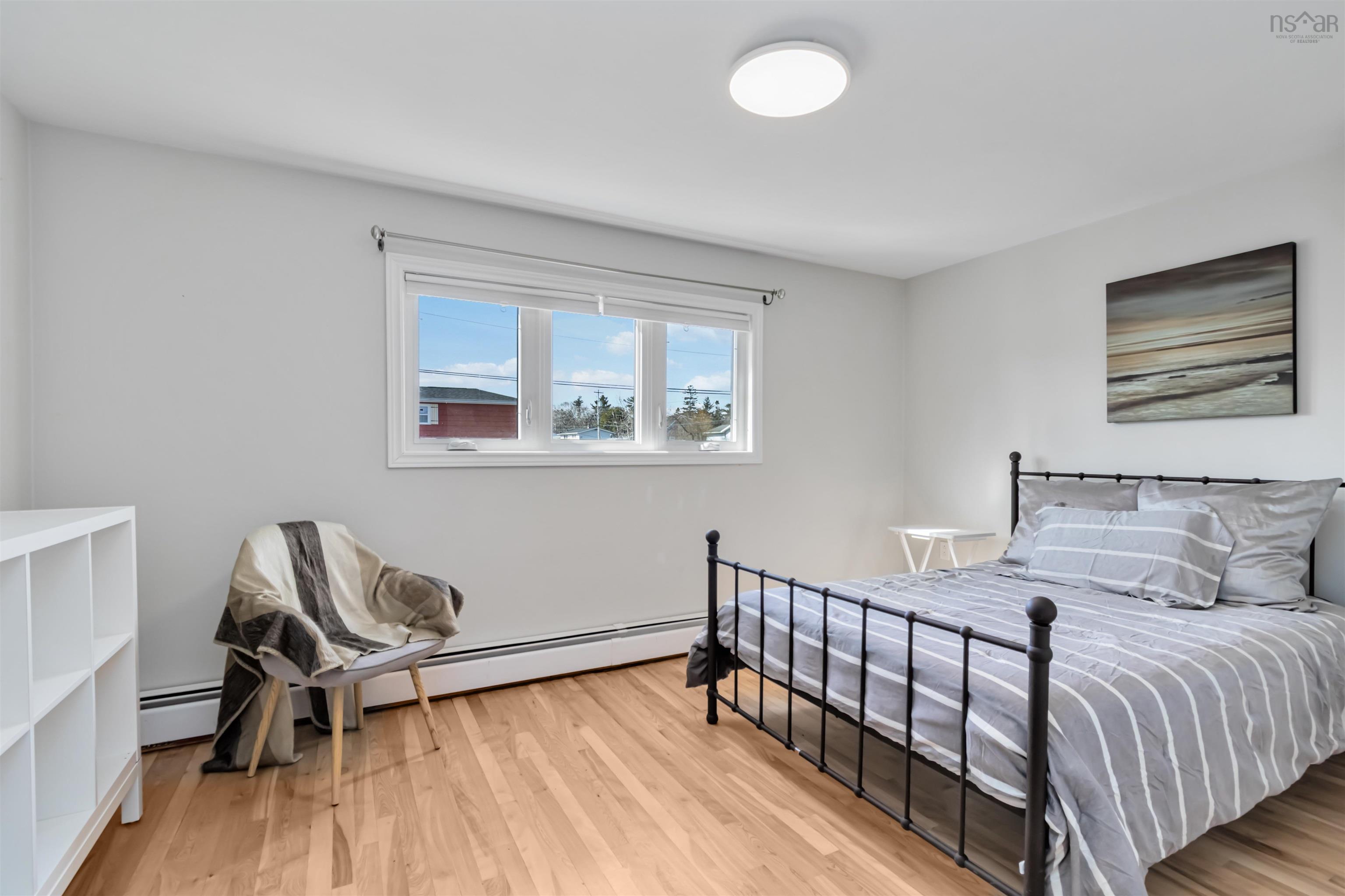 $499,000.00: 4 Kenwood Avenue, Hammonds Plains
