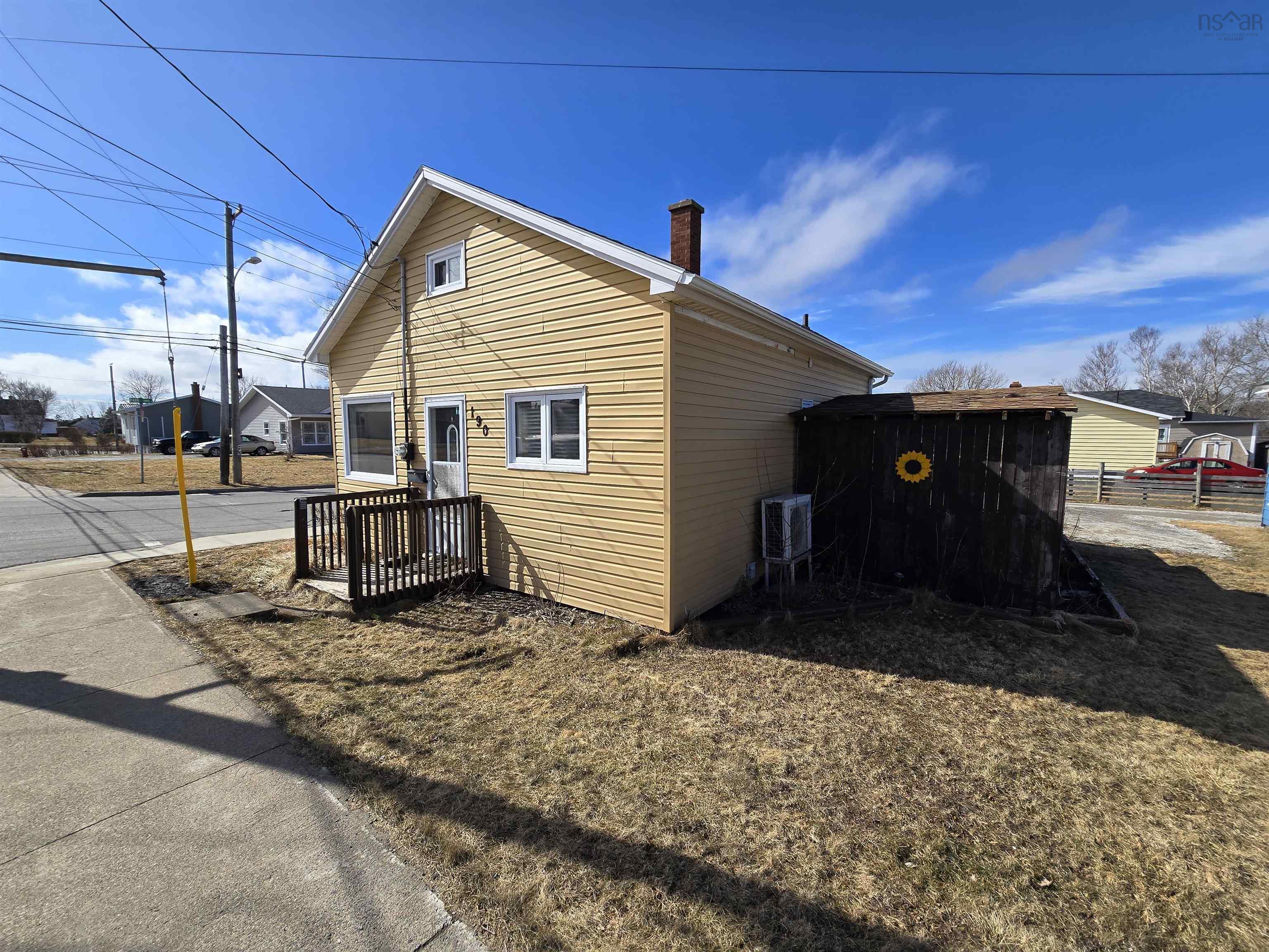 $144,500.00: 190 Brookside Street, Glace Bay