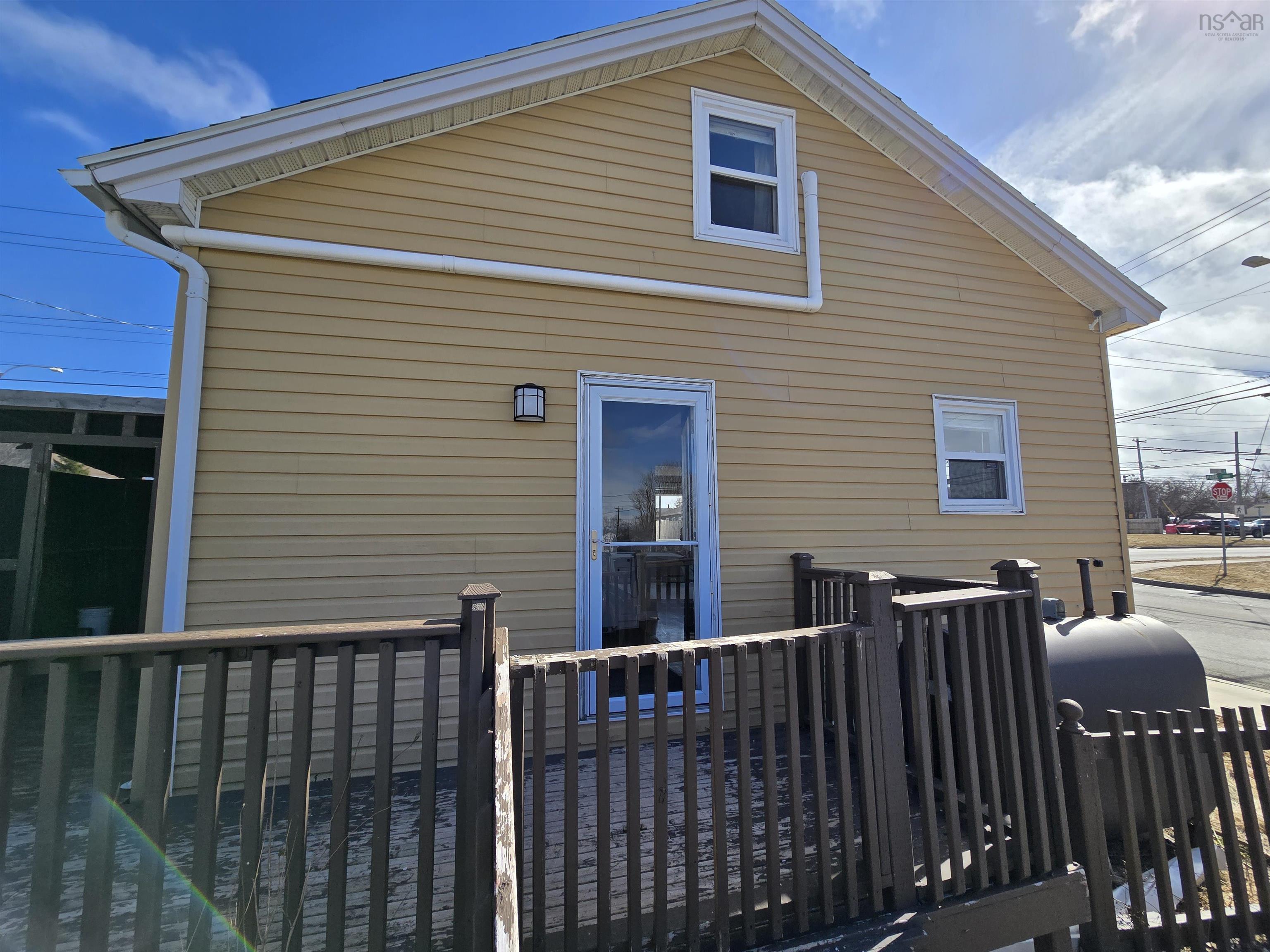 $144,500.00: 190 Brookside Street, Glace Bay