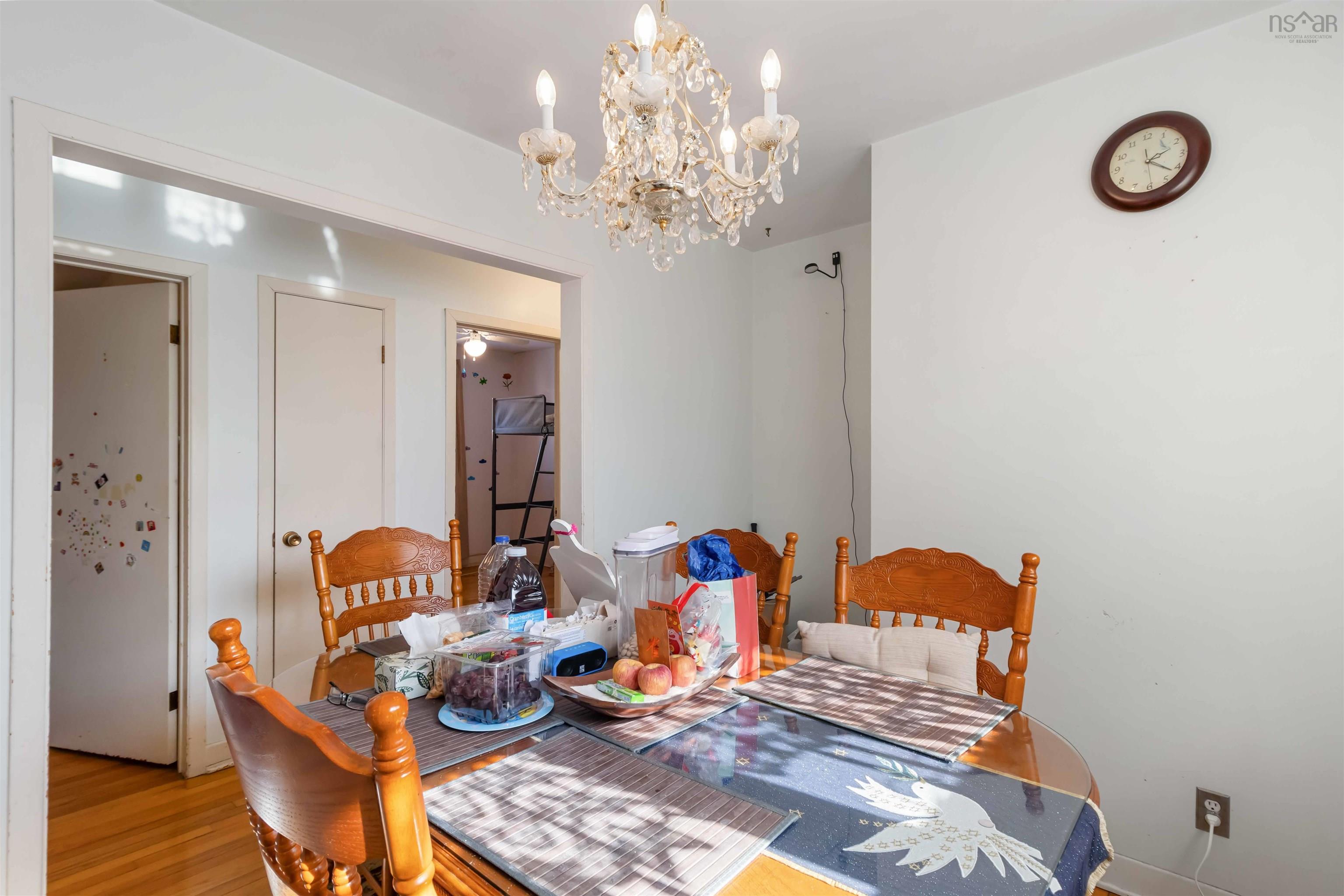 $499,900.00: 83 Woodland Avenue, Dartmouth