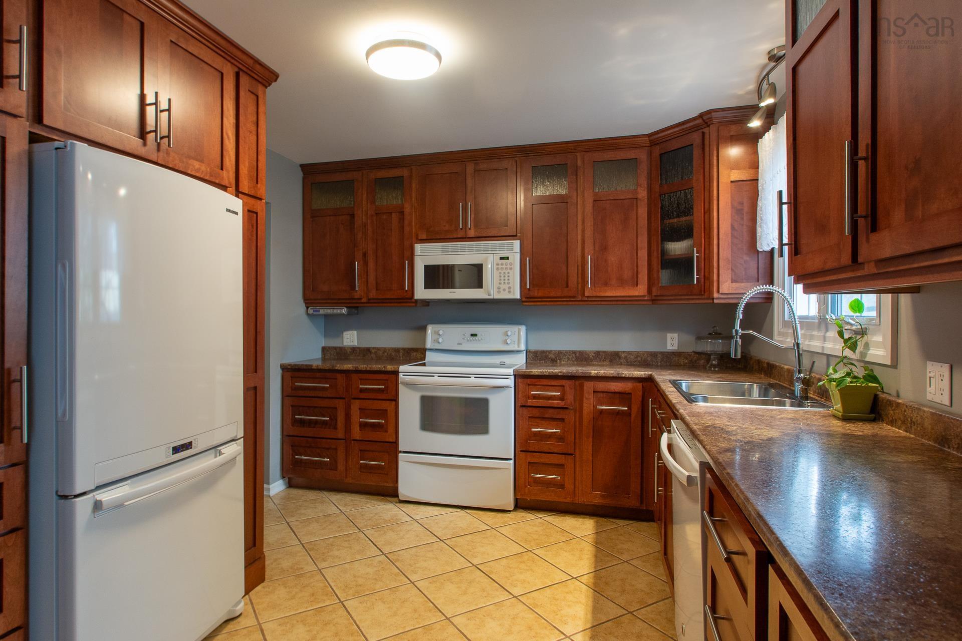 $529,900.00: 75 Union Street, Bedford