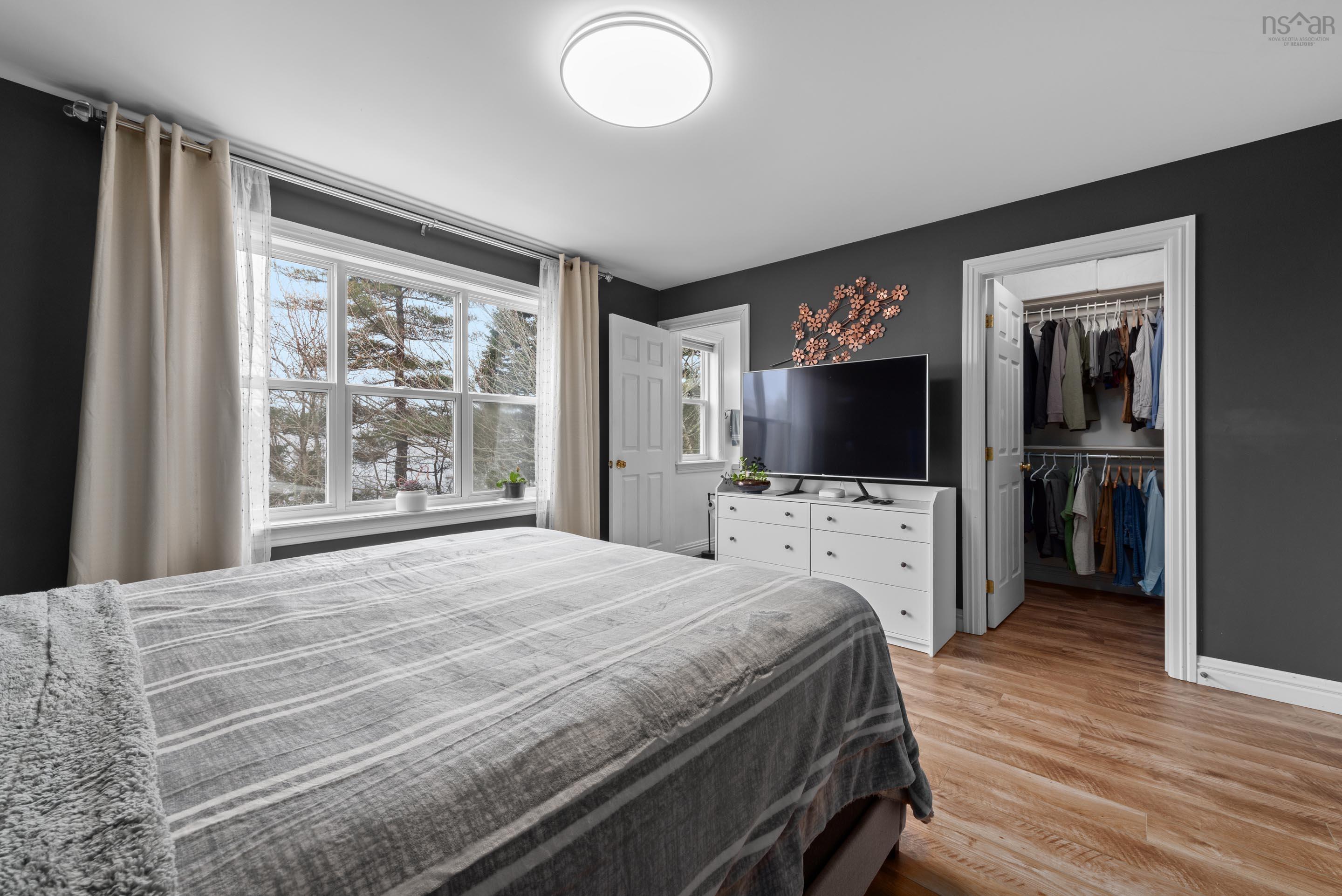 $645,000.00: 21 Red Fern Terrace, Halifax