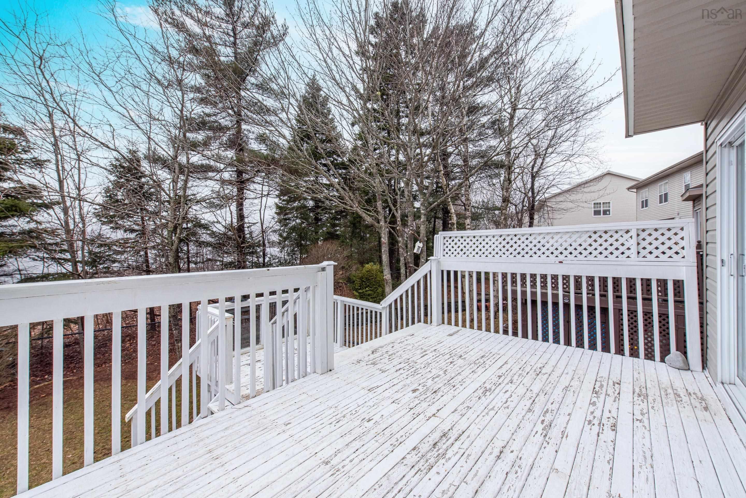 $645,000.00: 21 Red Fern Terrace, Halifax