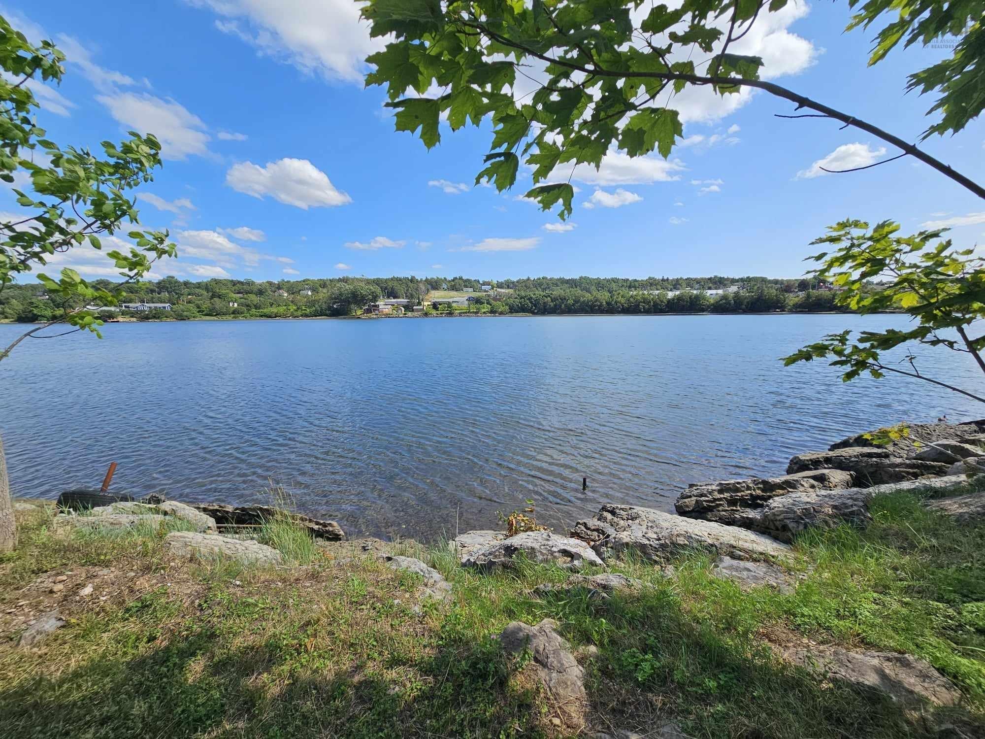 $599,000.00: 134 Sunrise Drive, Westmount
