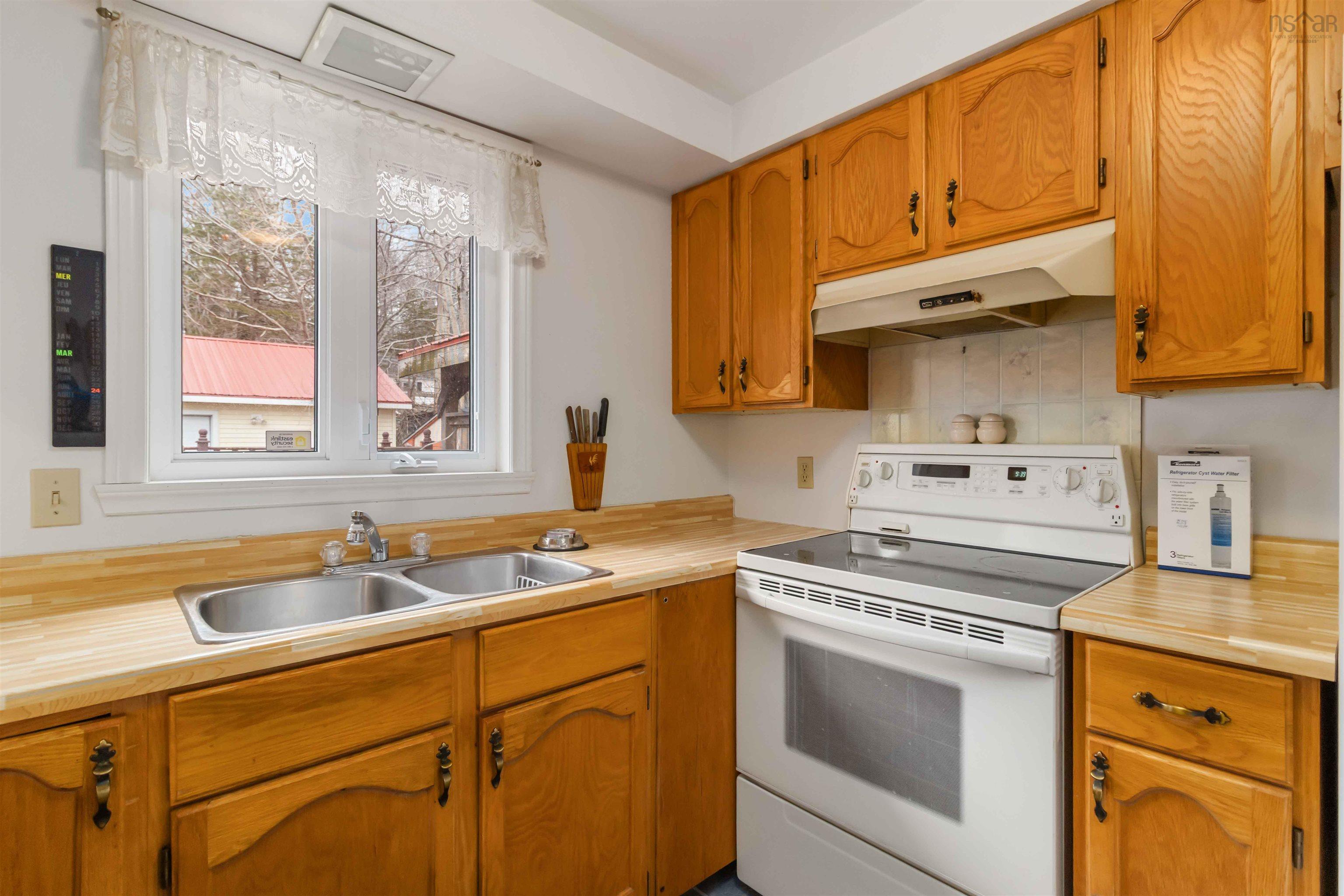 $509,900.00: 75 Hillside Avenue, Lower Sackville
