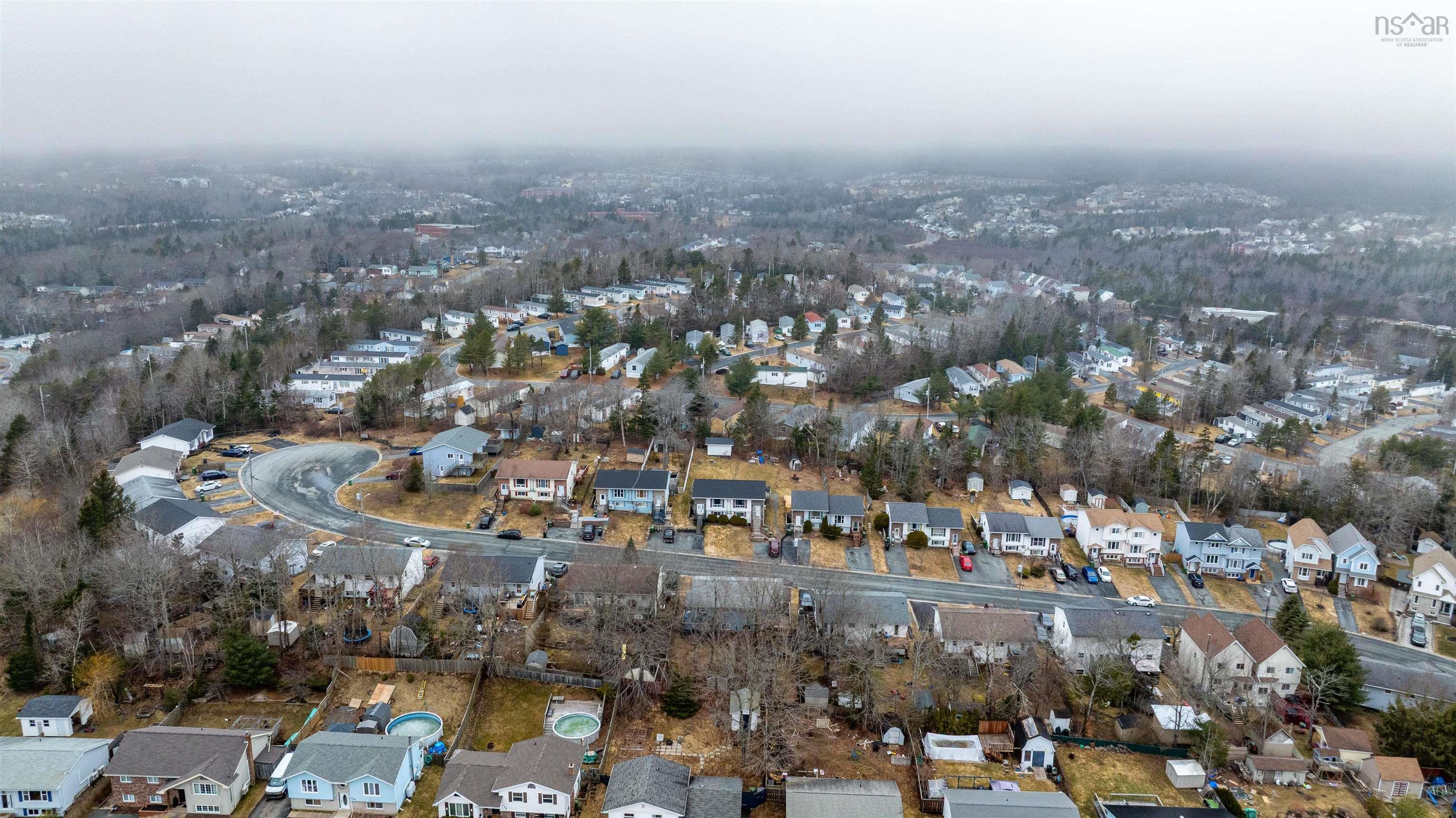 $399,900.00: 35 Sunnyvale Court, Lower Sackville