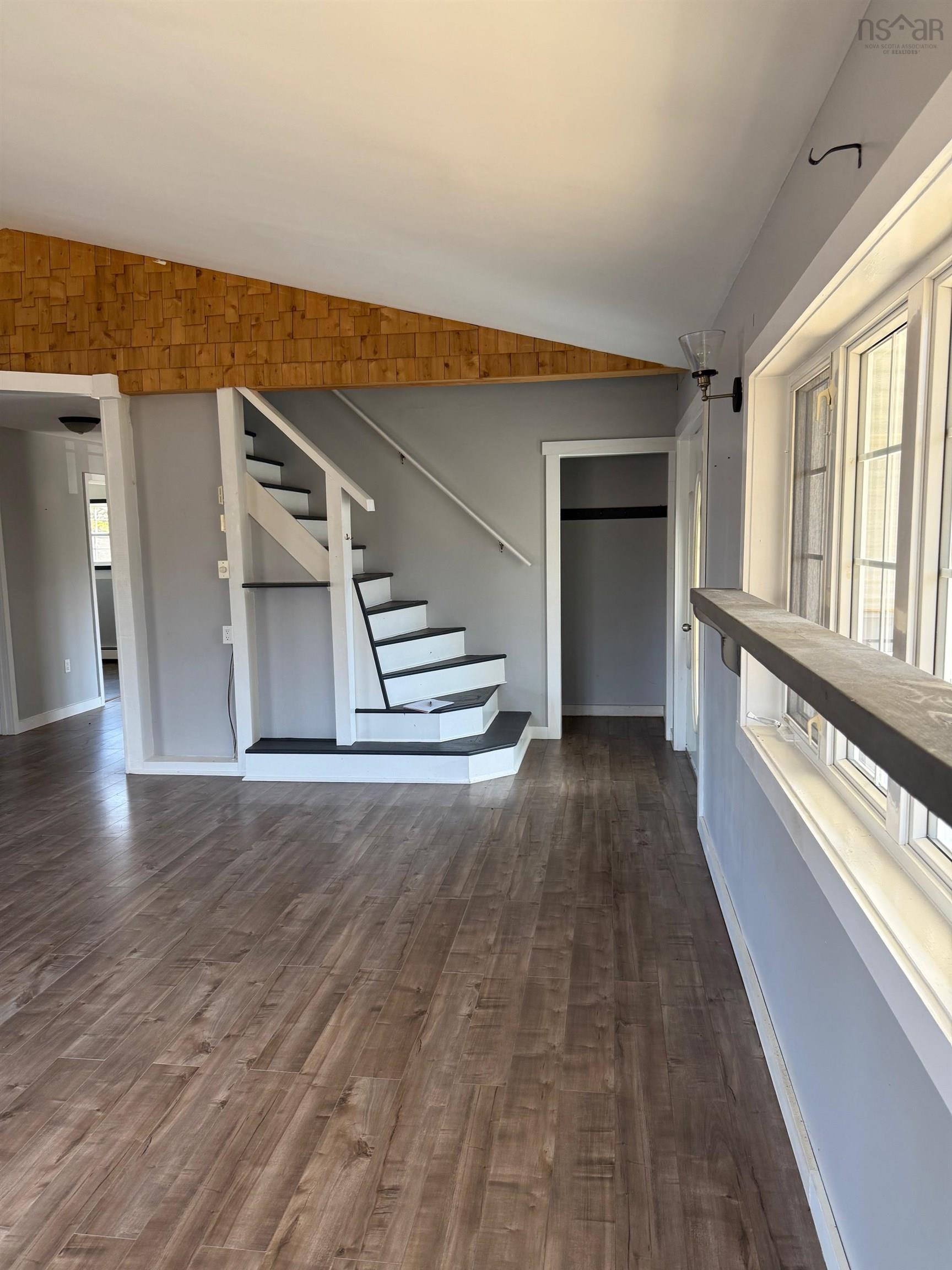$259,000.00: 758 Oak Park Road, Oak Park