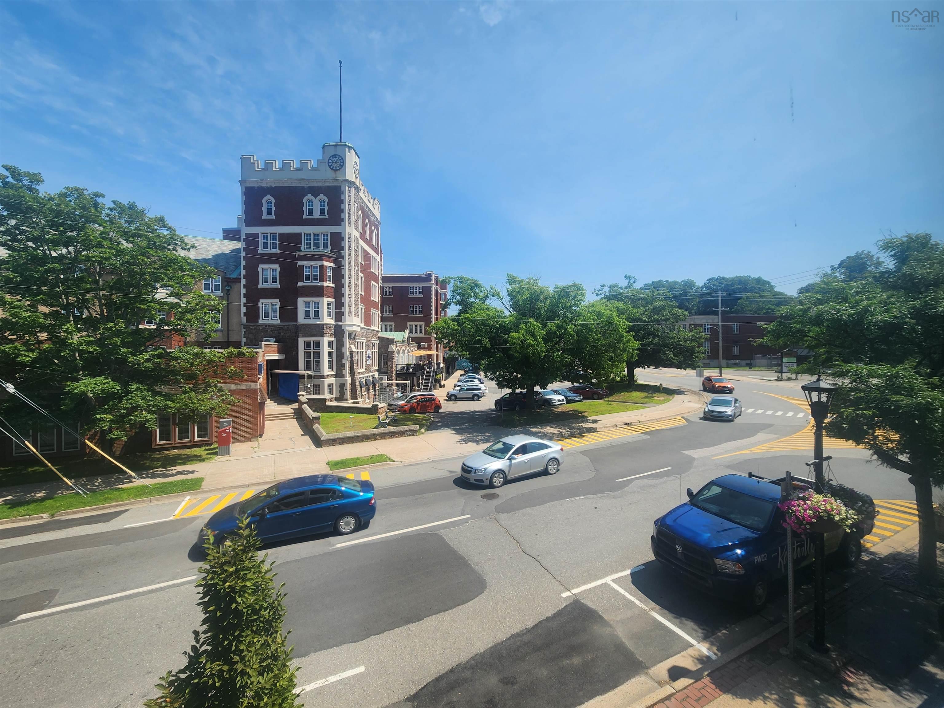 $830,000.00: 4 Bridge Street, Kentville