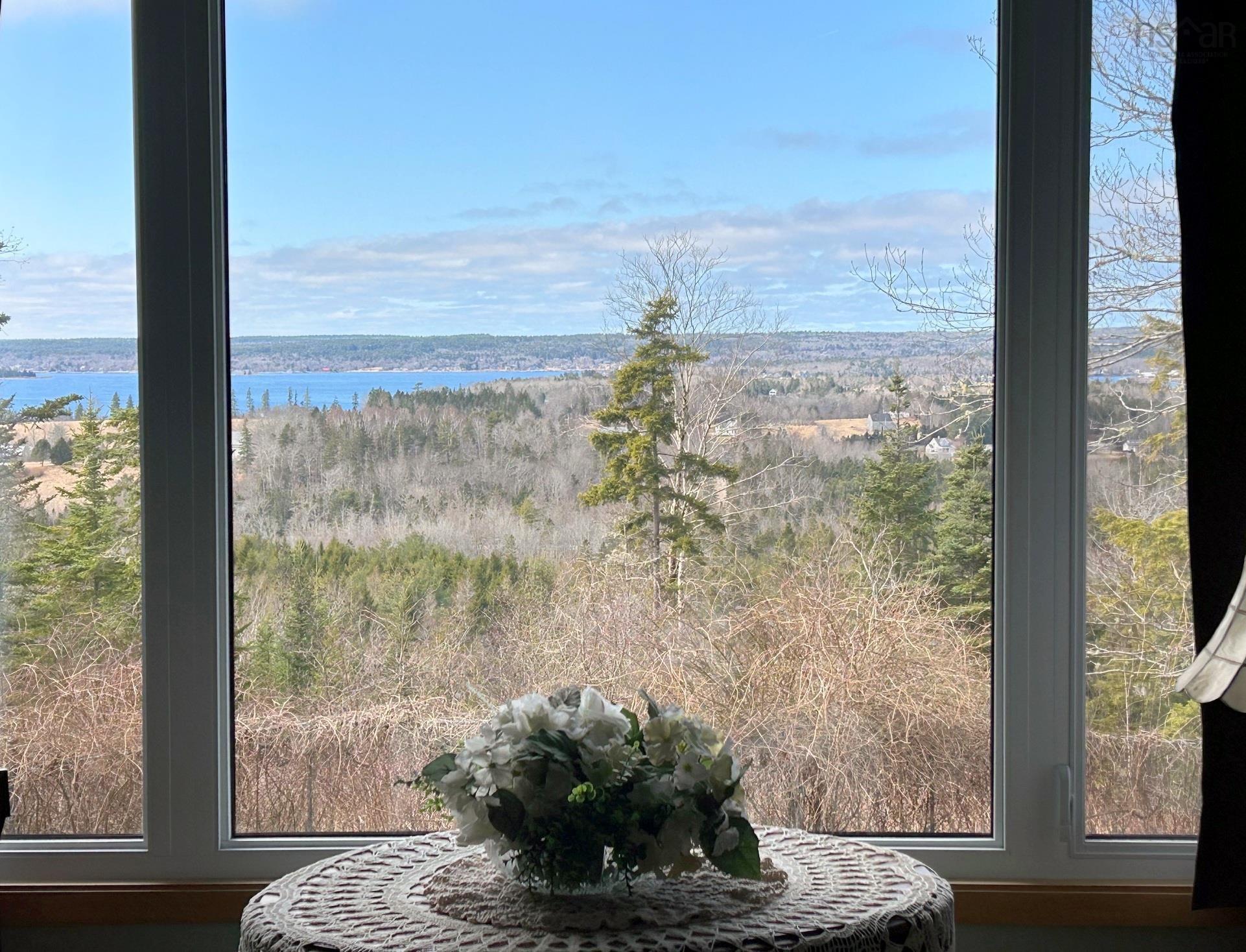 $499,000.00: 68 Mapleview Drive, Chester