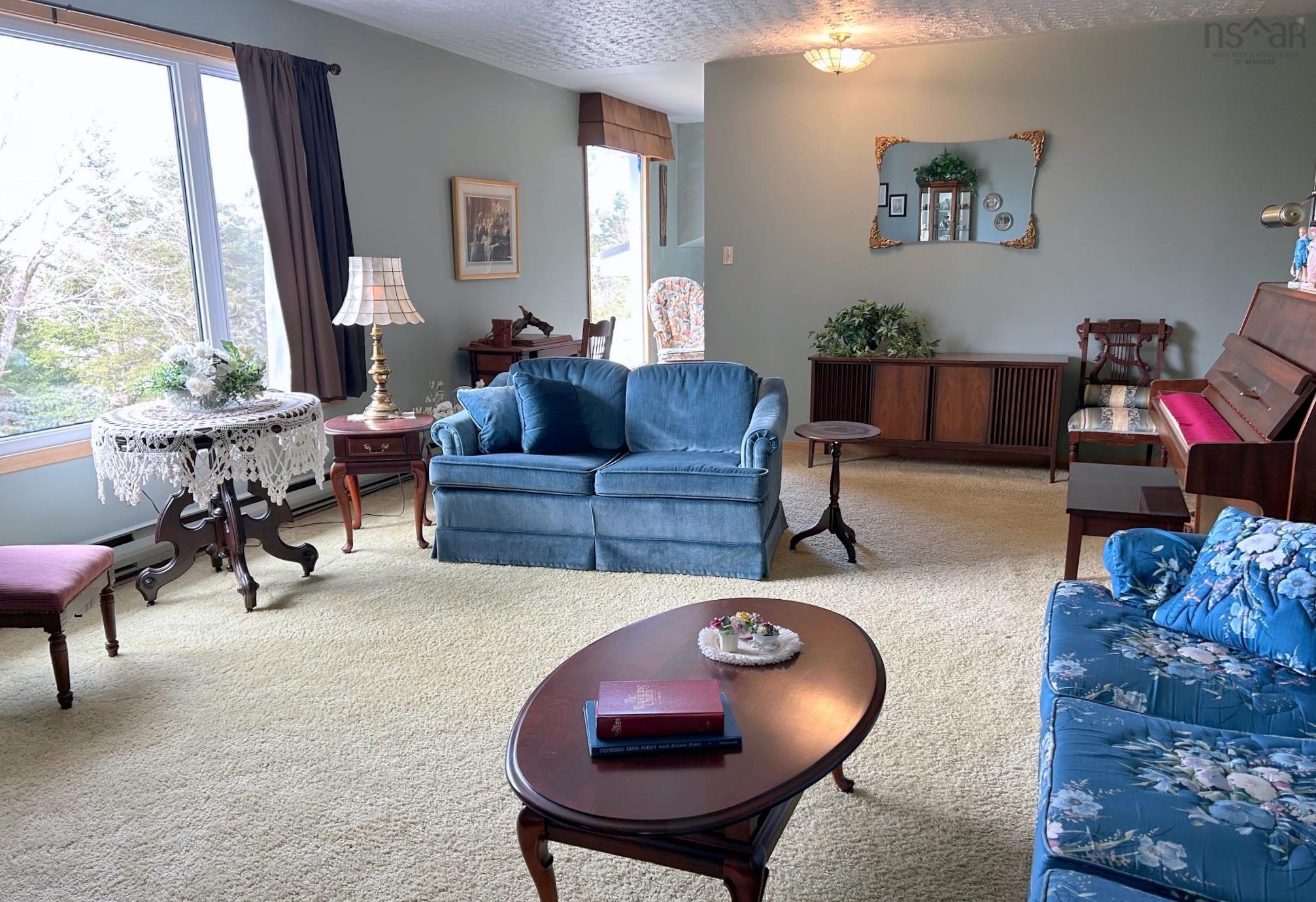 $499,000.00: 68 Mapleview Drive, Chester