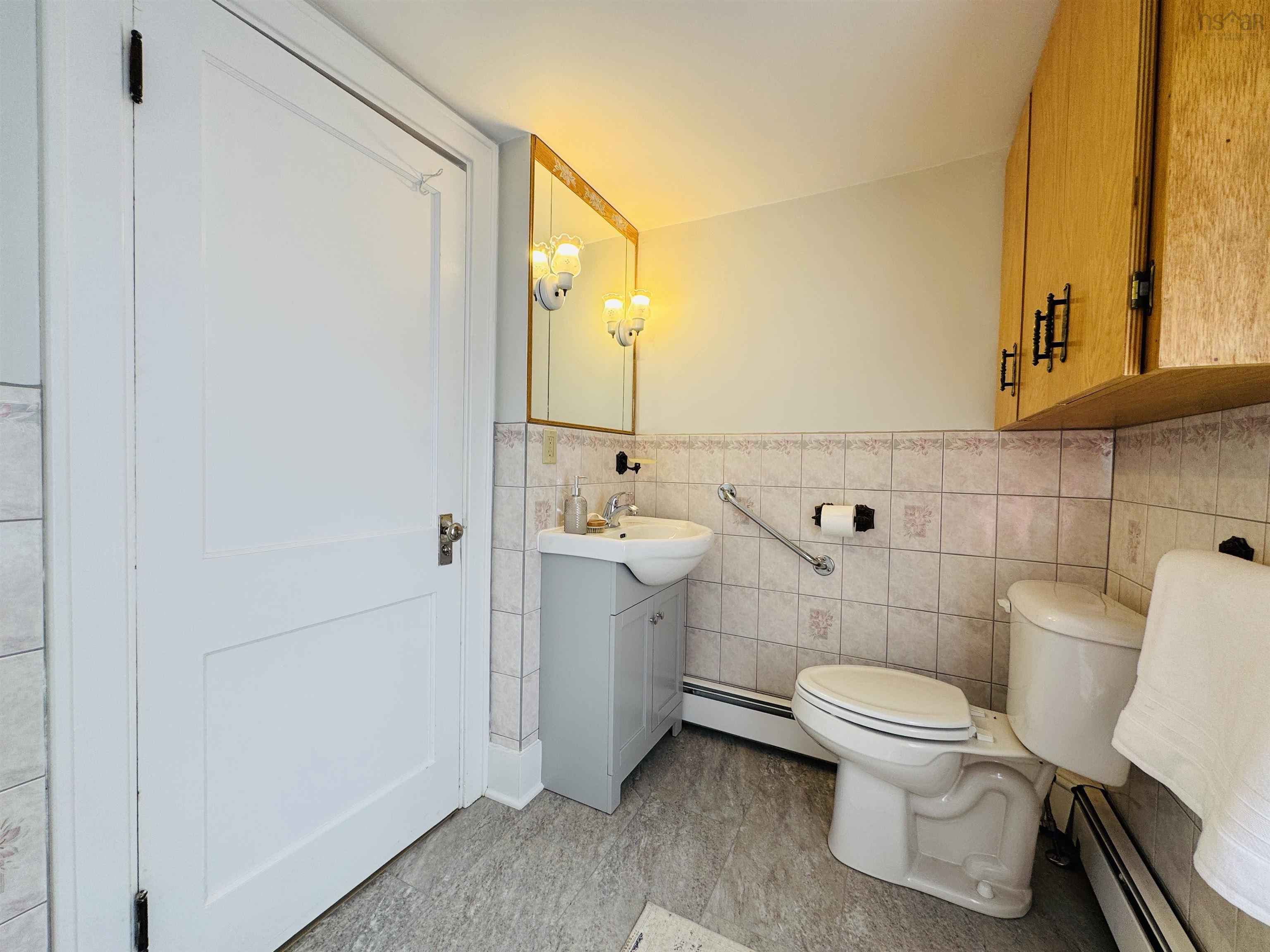 $435,000.00: 5628 Highway 221, Woodville