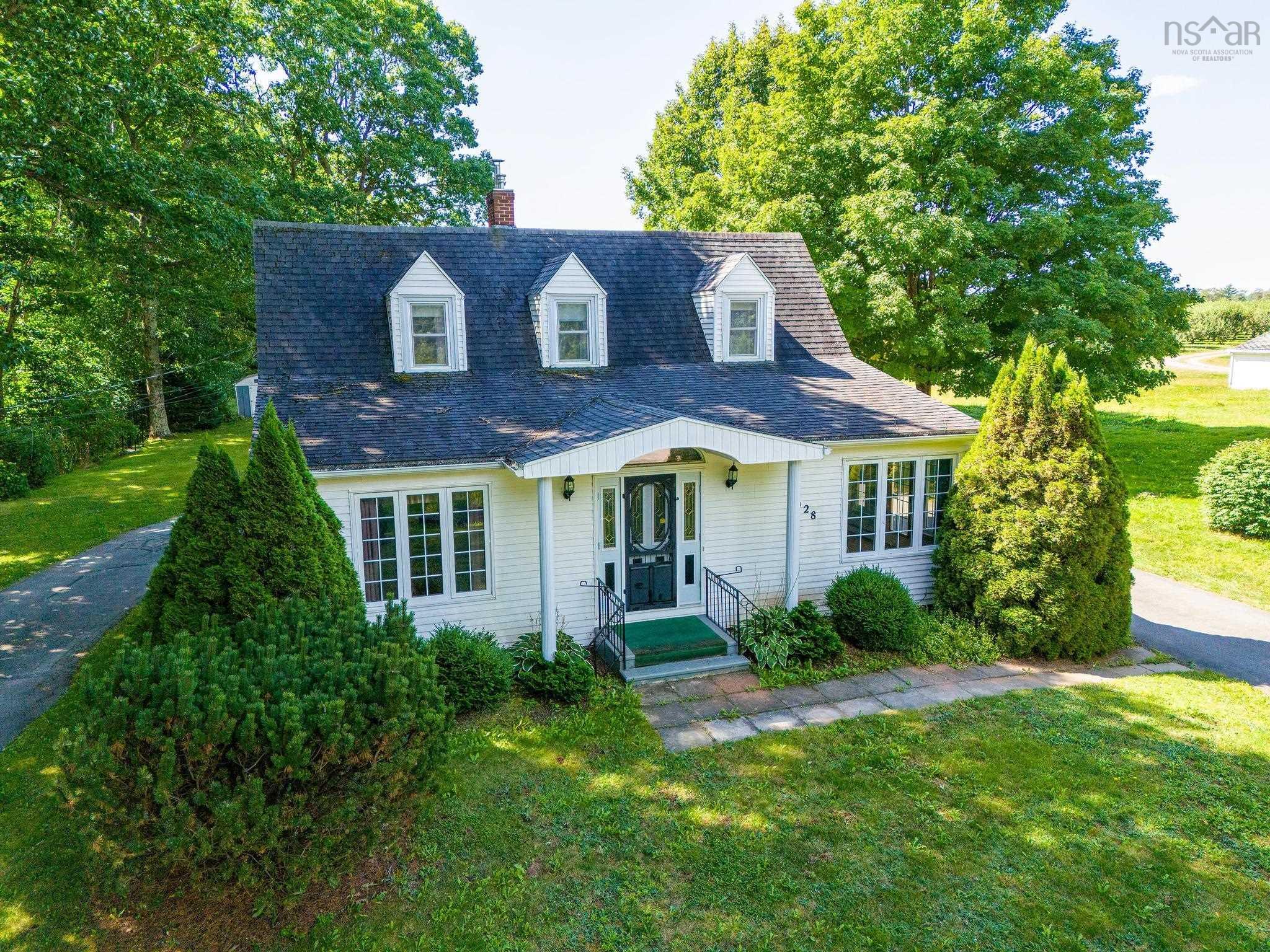 $435,000.00: 5628 Highway 221, Woodville