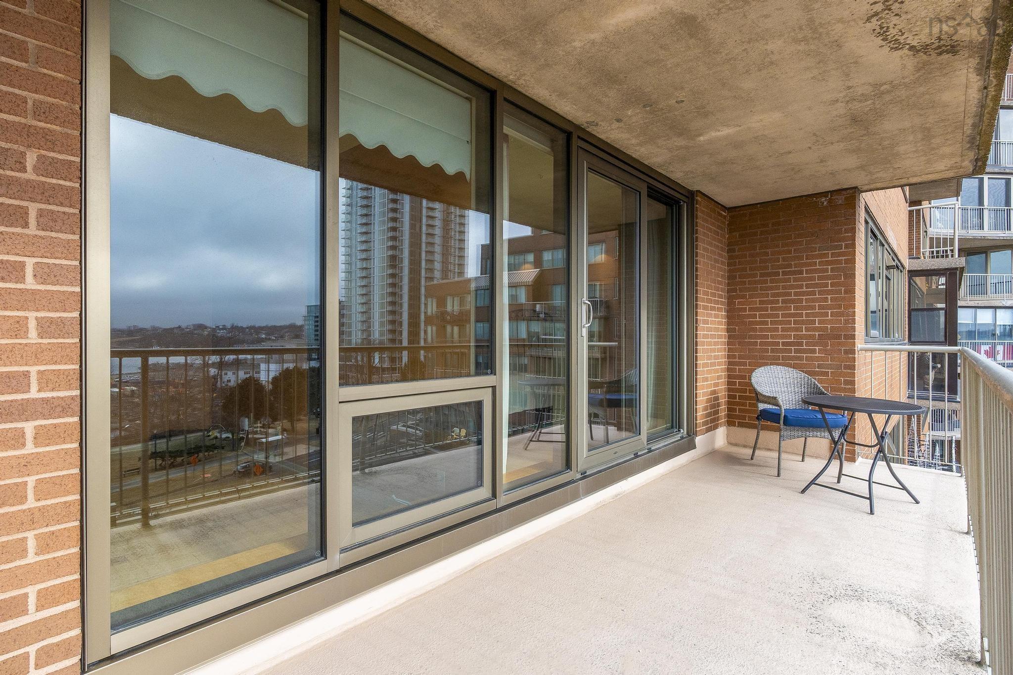 $799,000.00: 406 1 Prince Street, Dartmouth