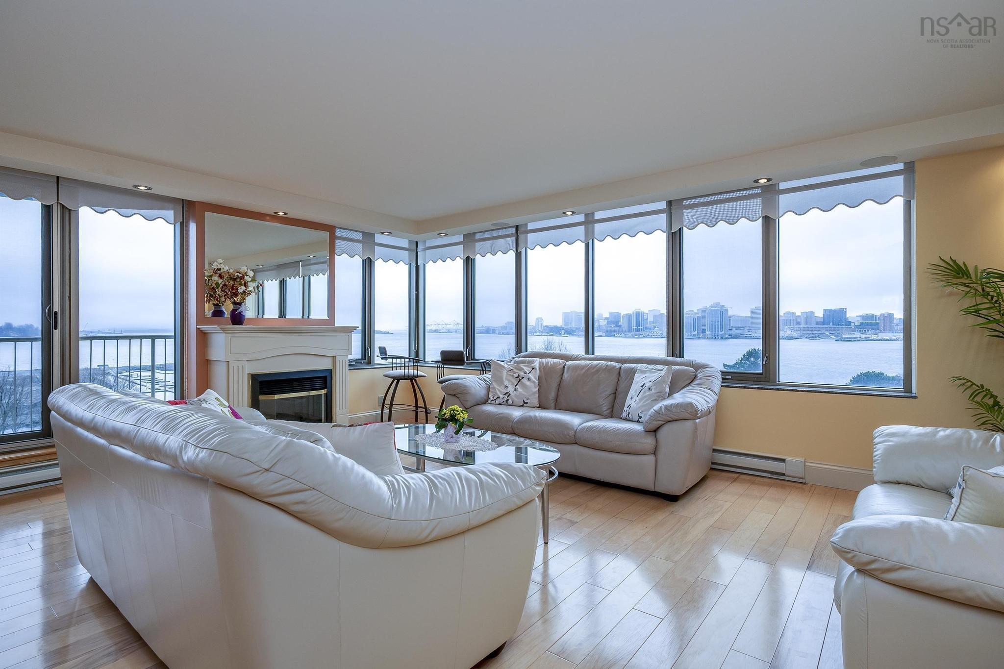 $799,000.00: 406 1 Prince Street, Dartmouth