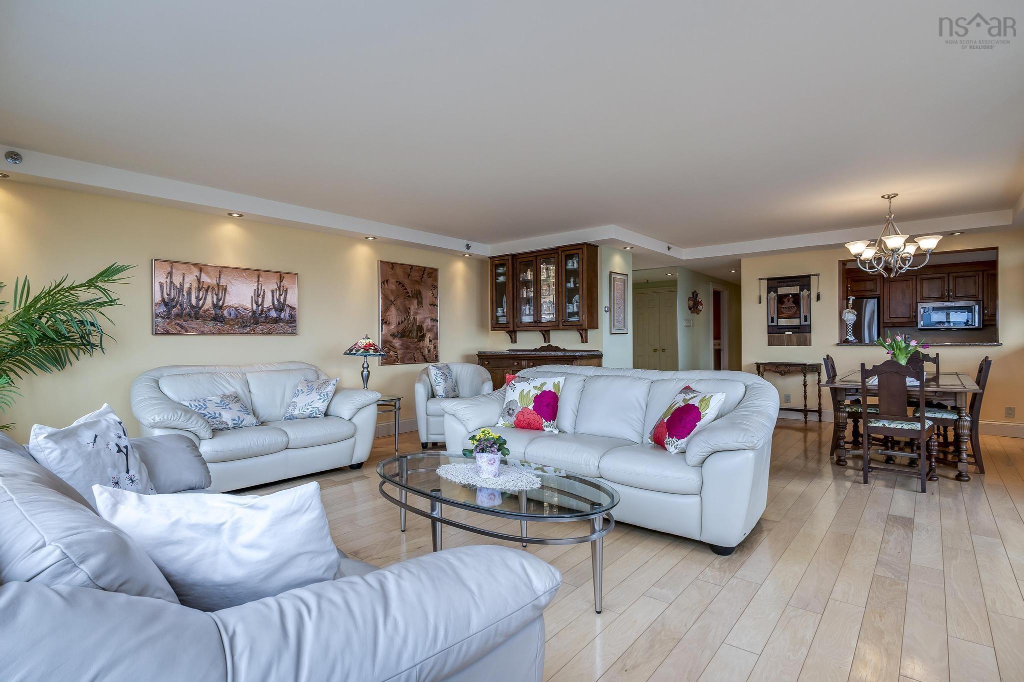 $799,000.00: 406 1 Prince Street, Dartmouth