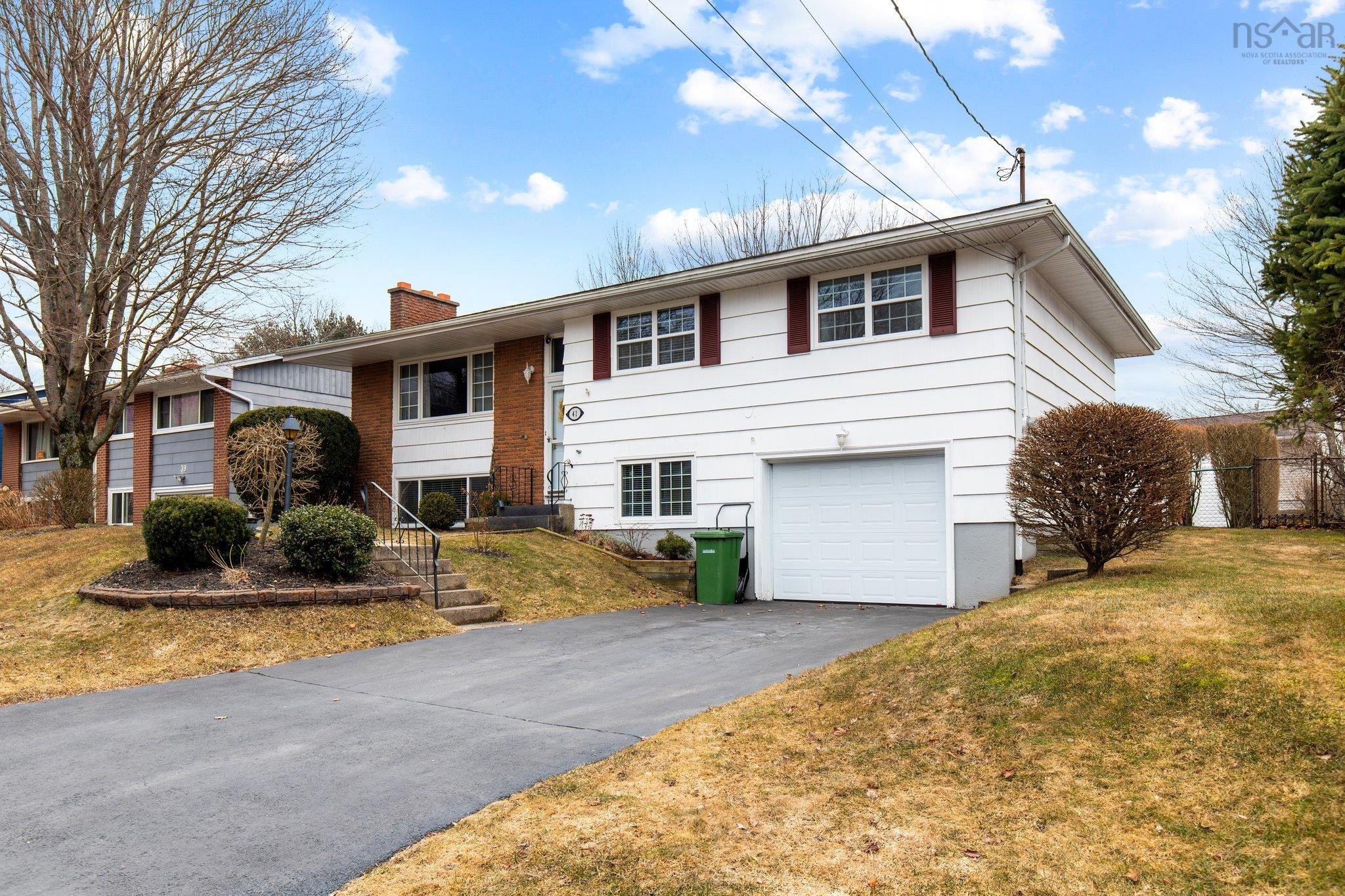 $549,900.00: 41 Landrace Crescent, Dartmouth