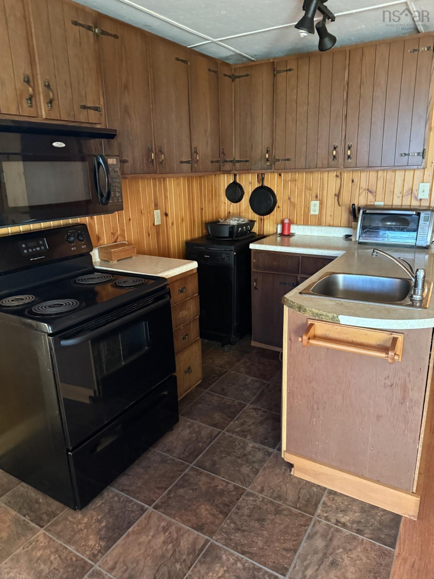 $299,000.00: 5114 HIGHWAY 337, CAPE GEORGE, Cape George