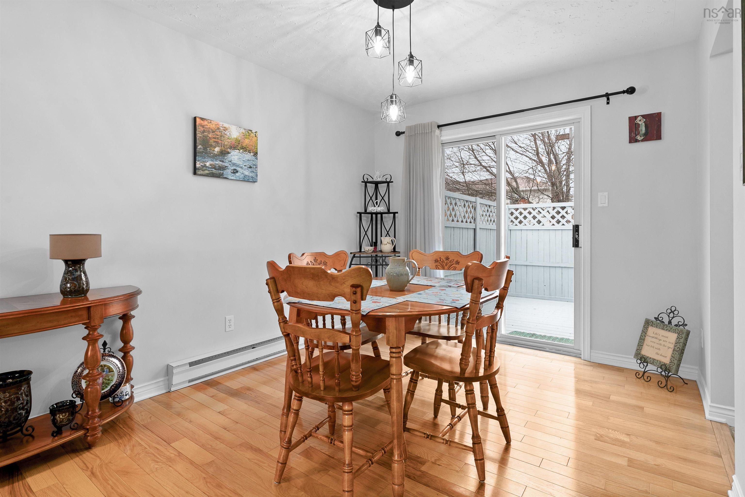 $629,900.00: 7 Rosehill Drive, Dartmouth