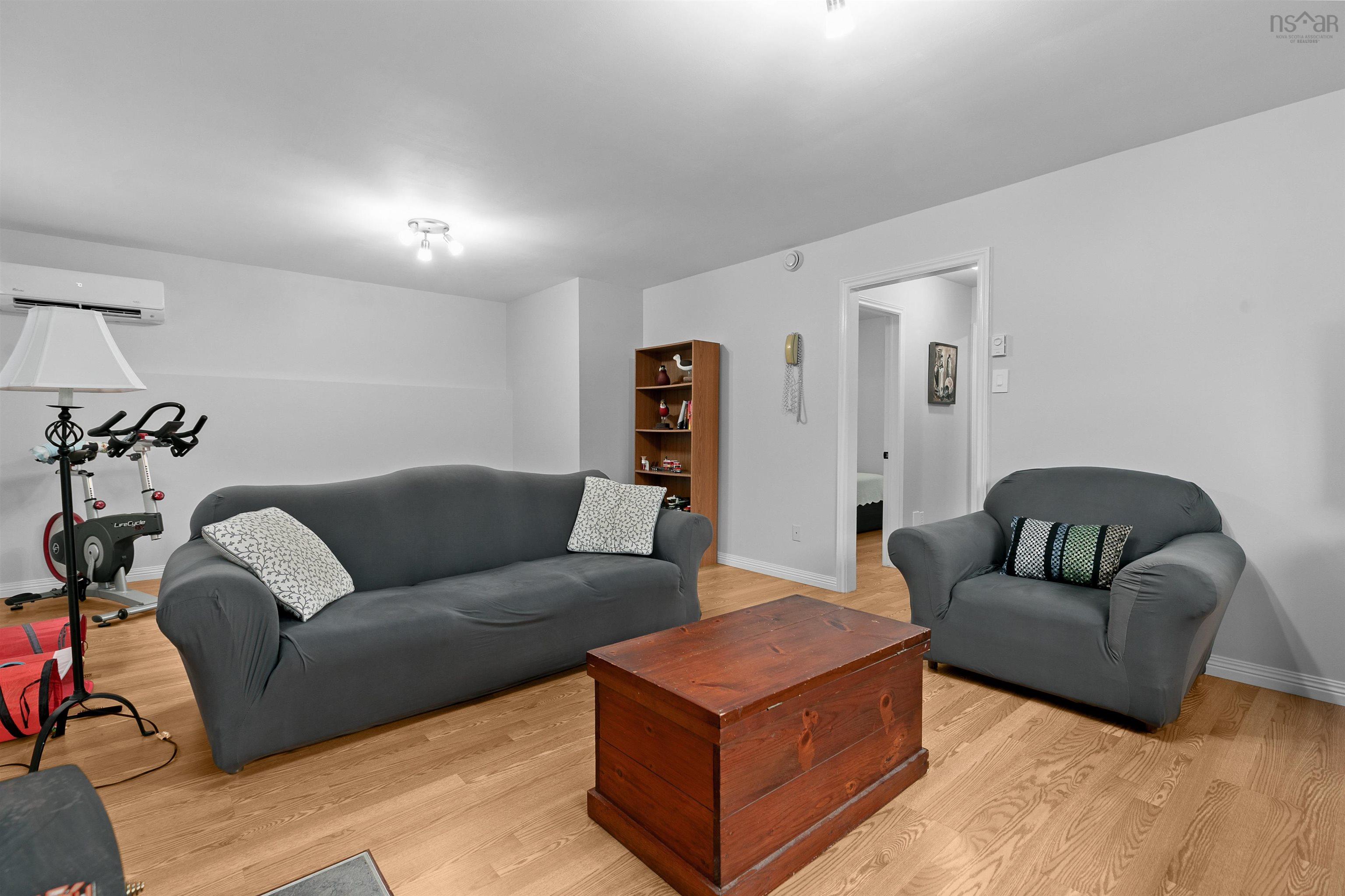 $629,900.00: 7 Rosehill Drive, Dartmouth