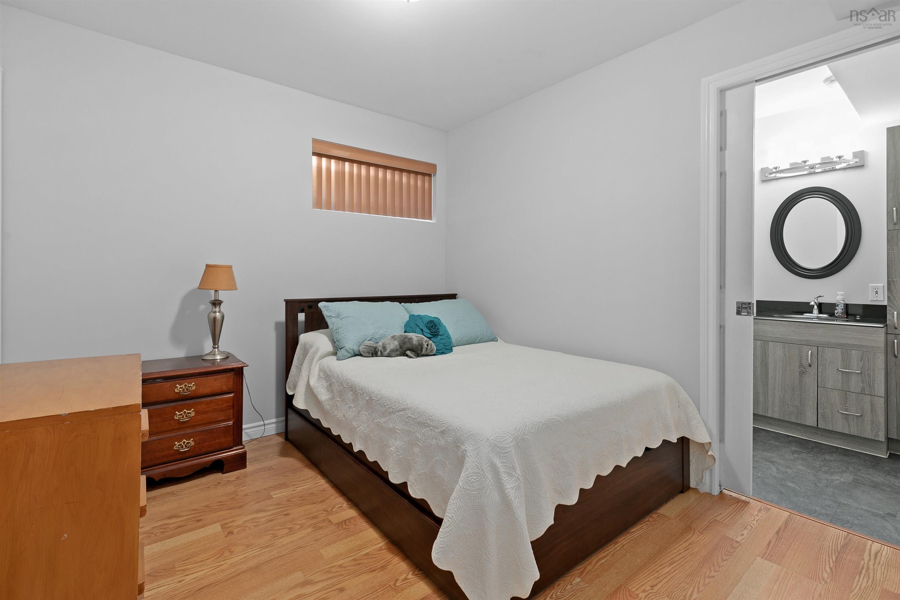 $629,900.00: 7 Rosehill Drive, Dartmouth