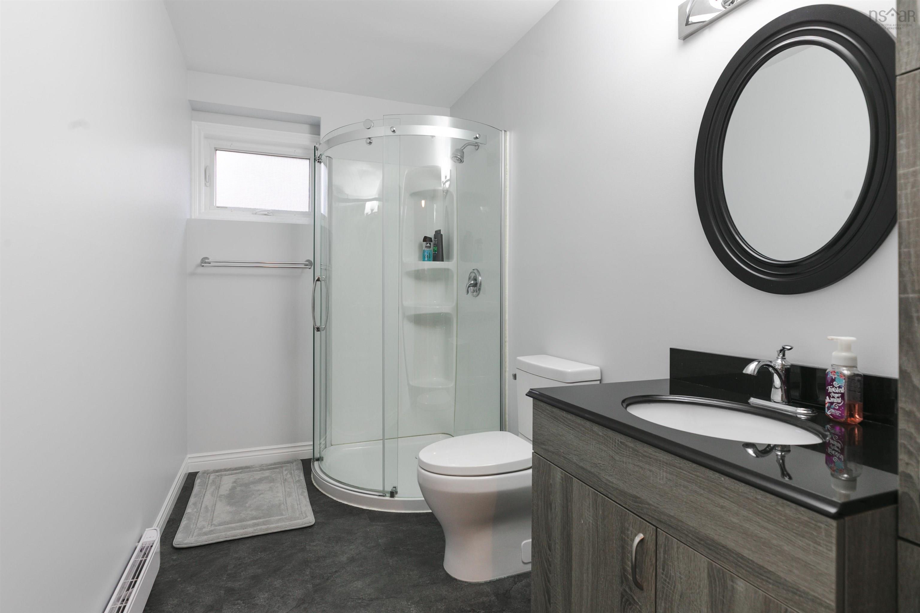 $629,900.00: 7 Rosehill Drive, Dartmouth