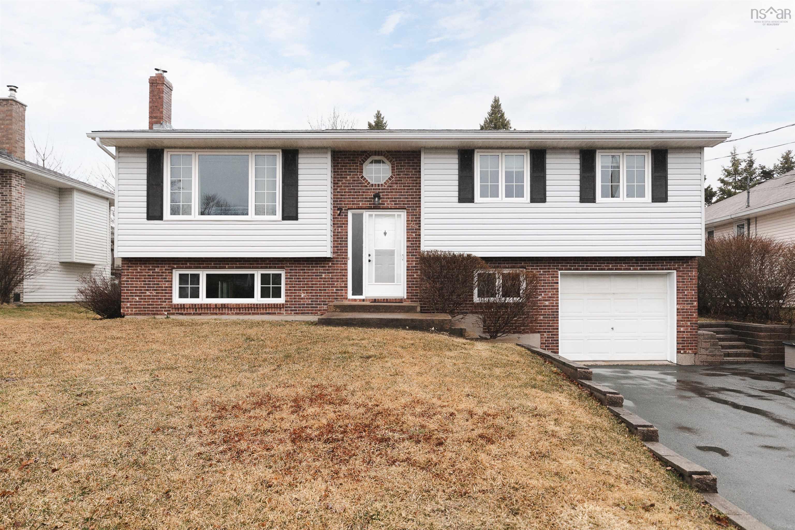 $629,900.00: 7 Rosehill Drive, Dartmouth