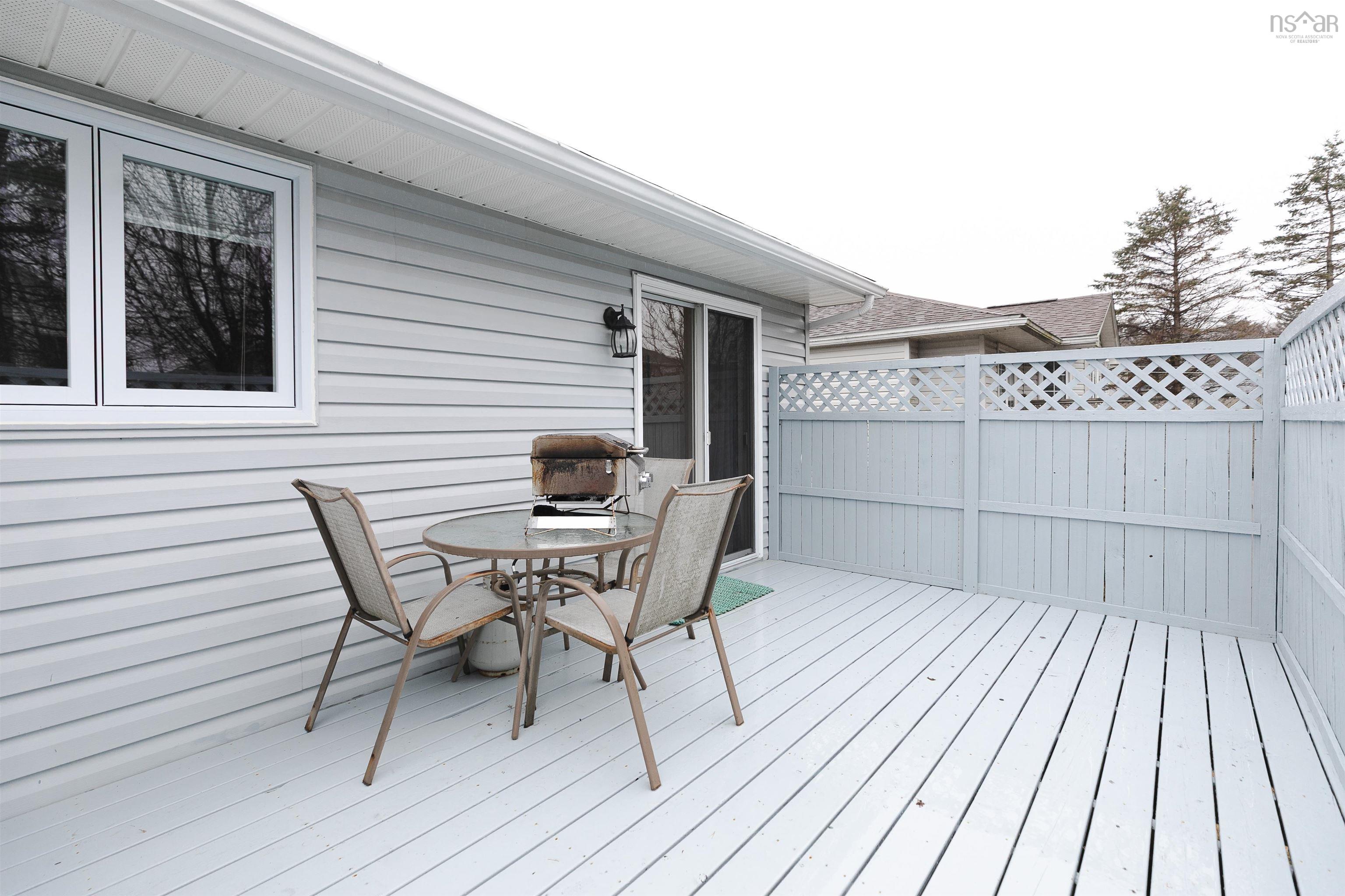 $629,900.00: 7 Rosehill Drive, Dartmouth