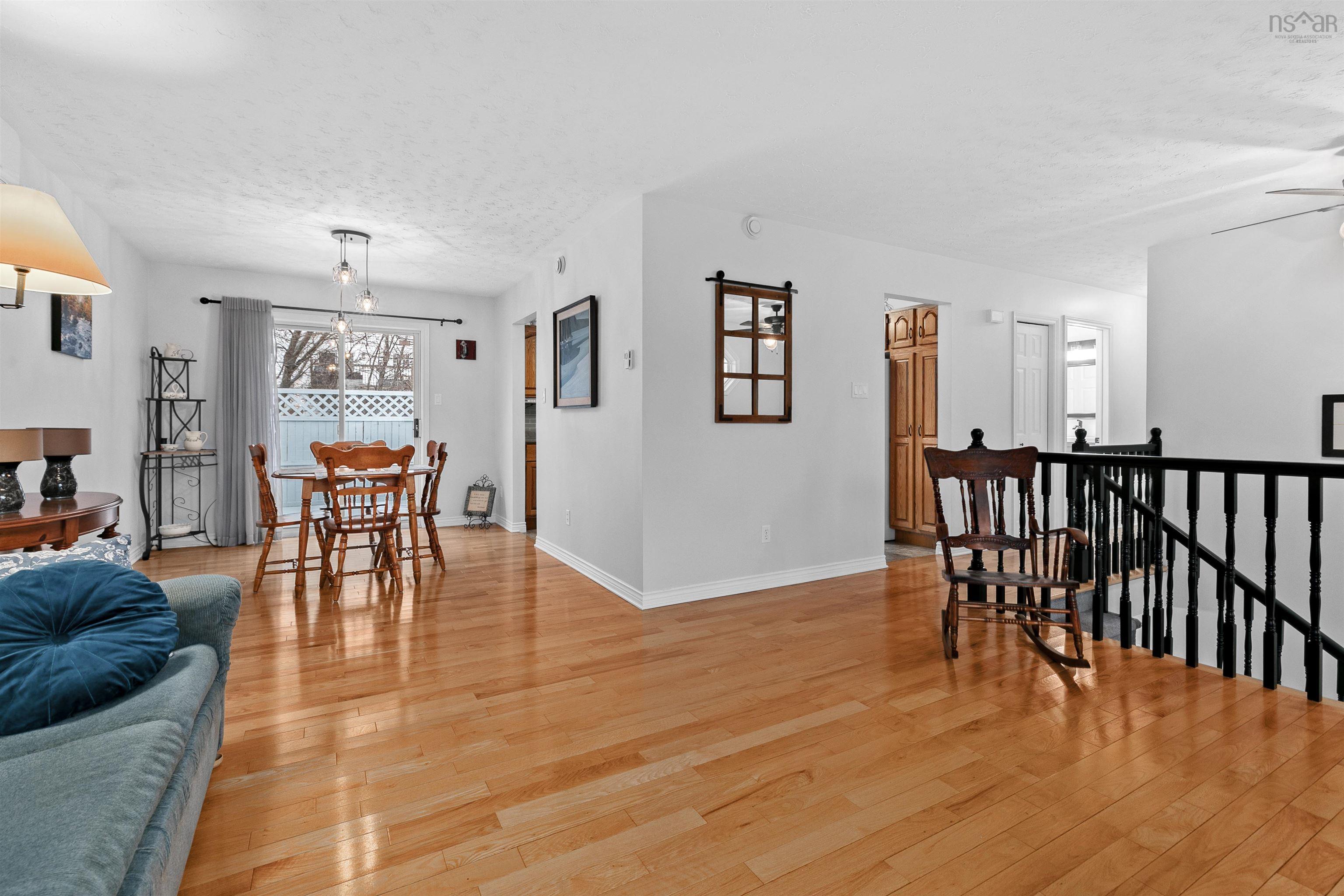 $629,900.00: 7 Rosehill Drive, Dartmouth