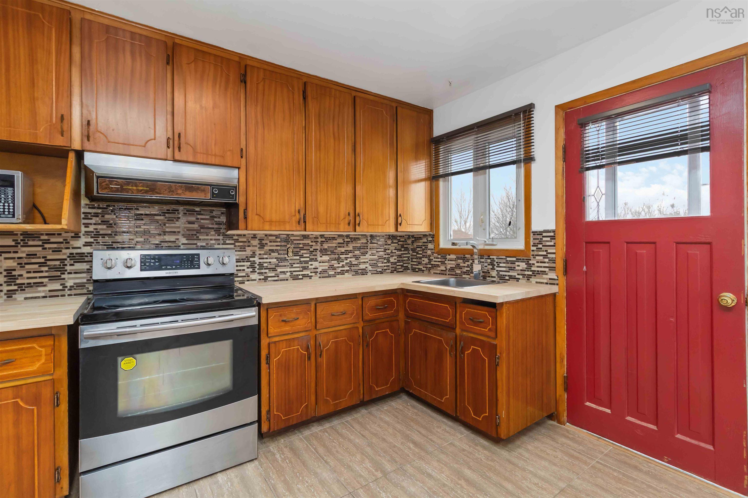 $419,900.00: 25 Elm Street, Dartmouth