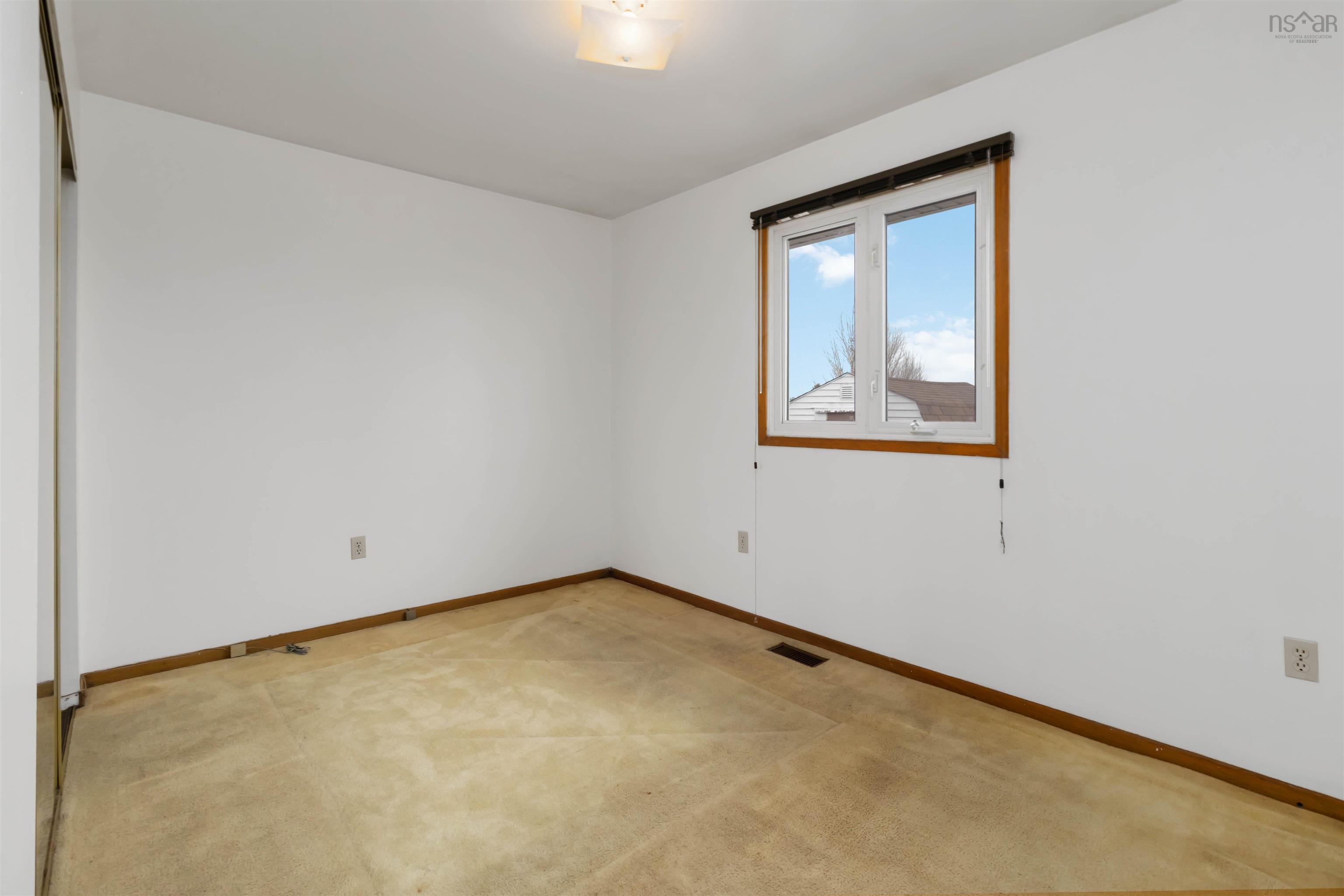 $419,900.00: 25 Elm Street, Dartmouth