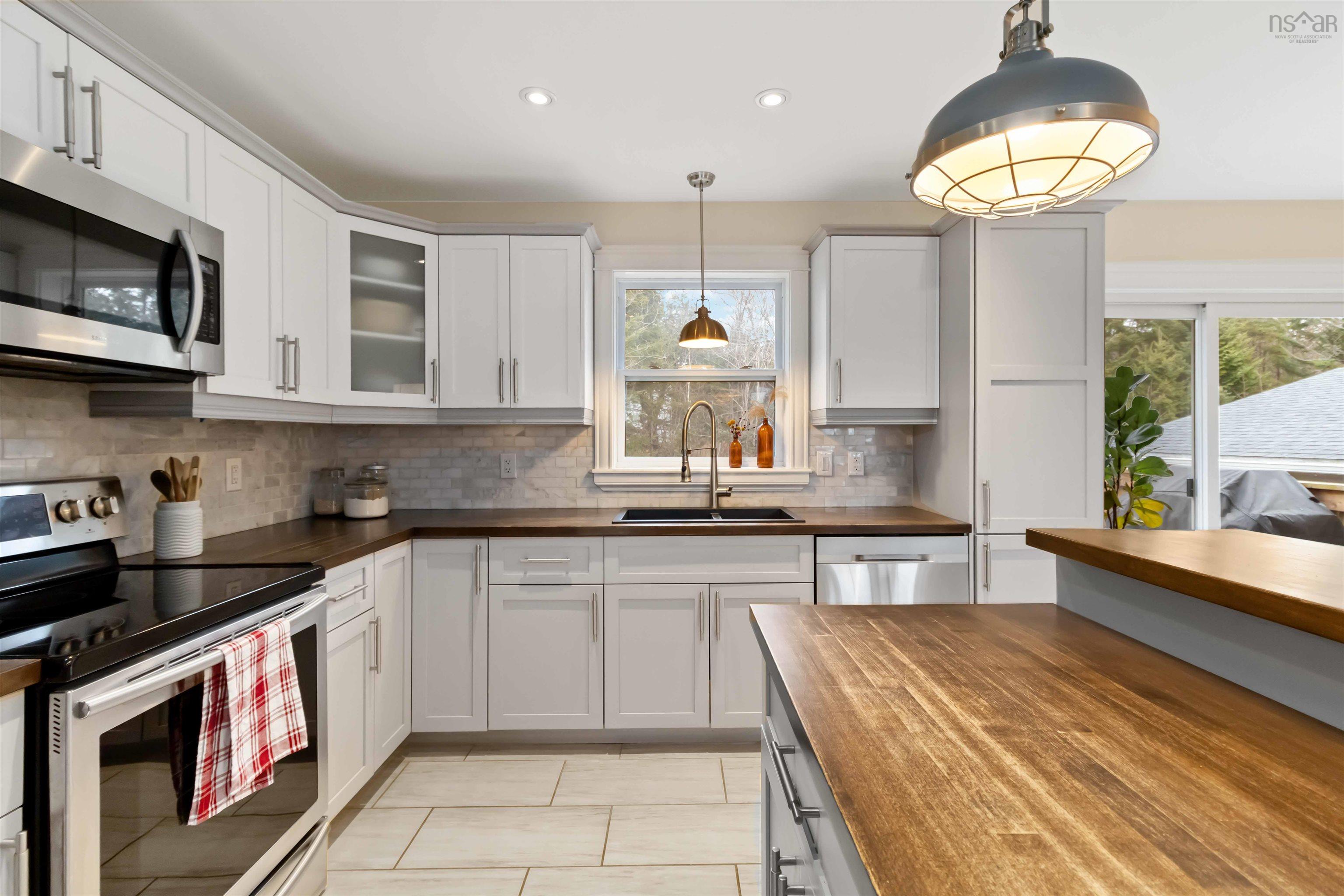 $579,900.00: 36 Lyla Drive, Lawrencetown
