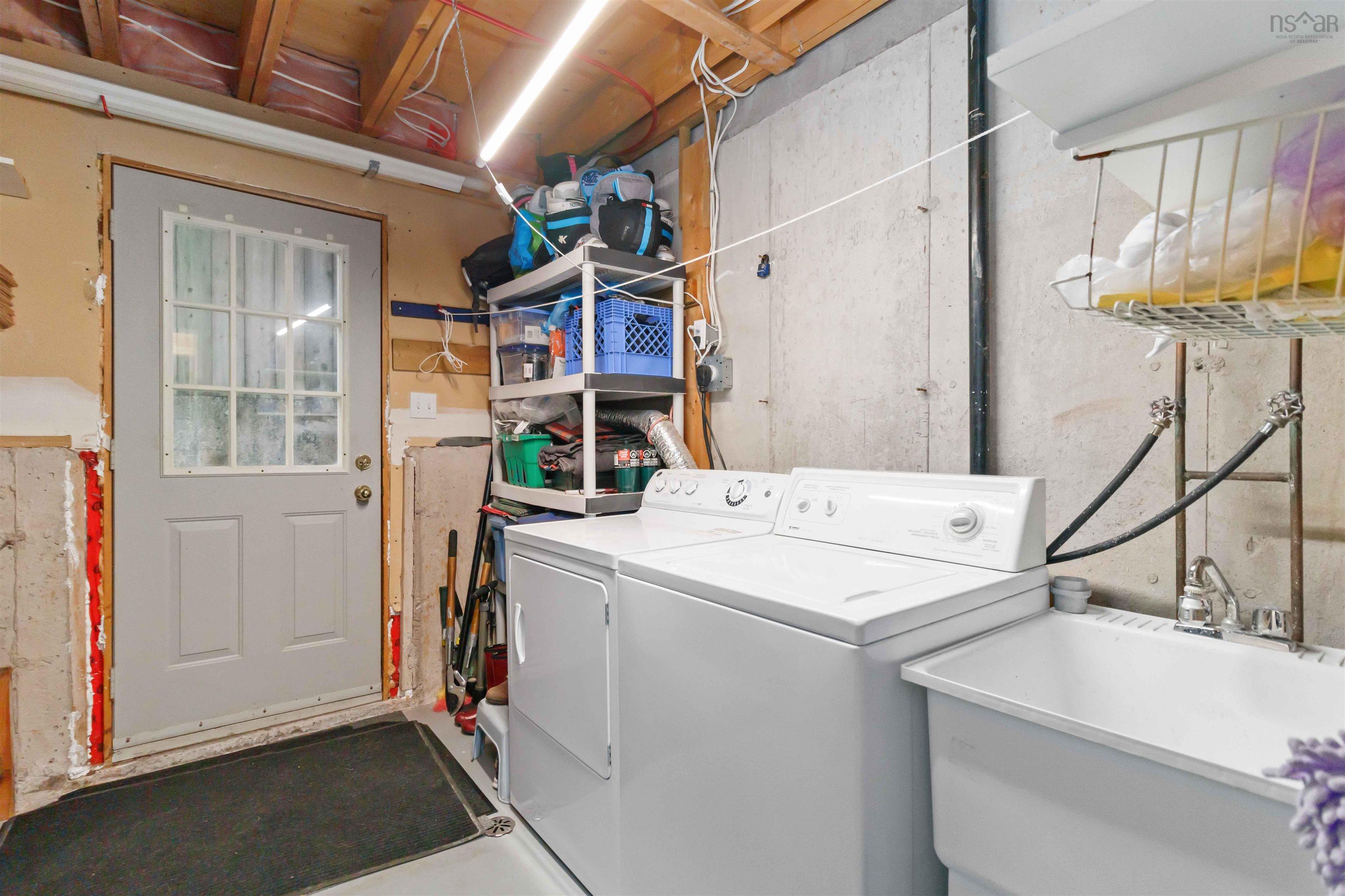 $419,000.00: 72 Serocco Crescent, Dartmouth