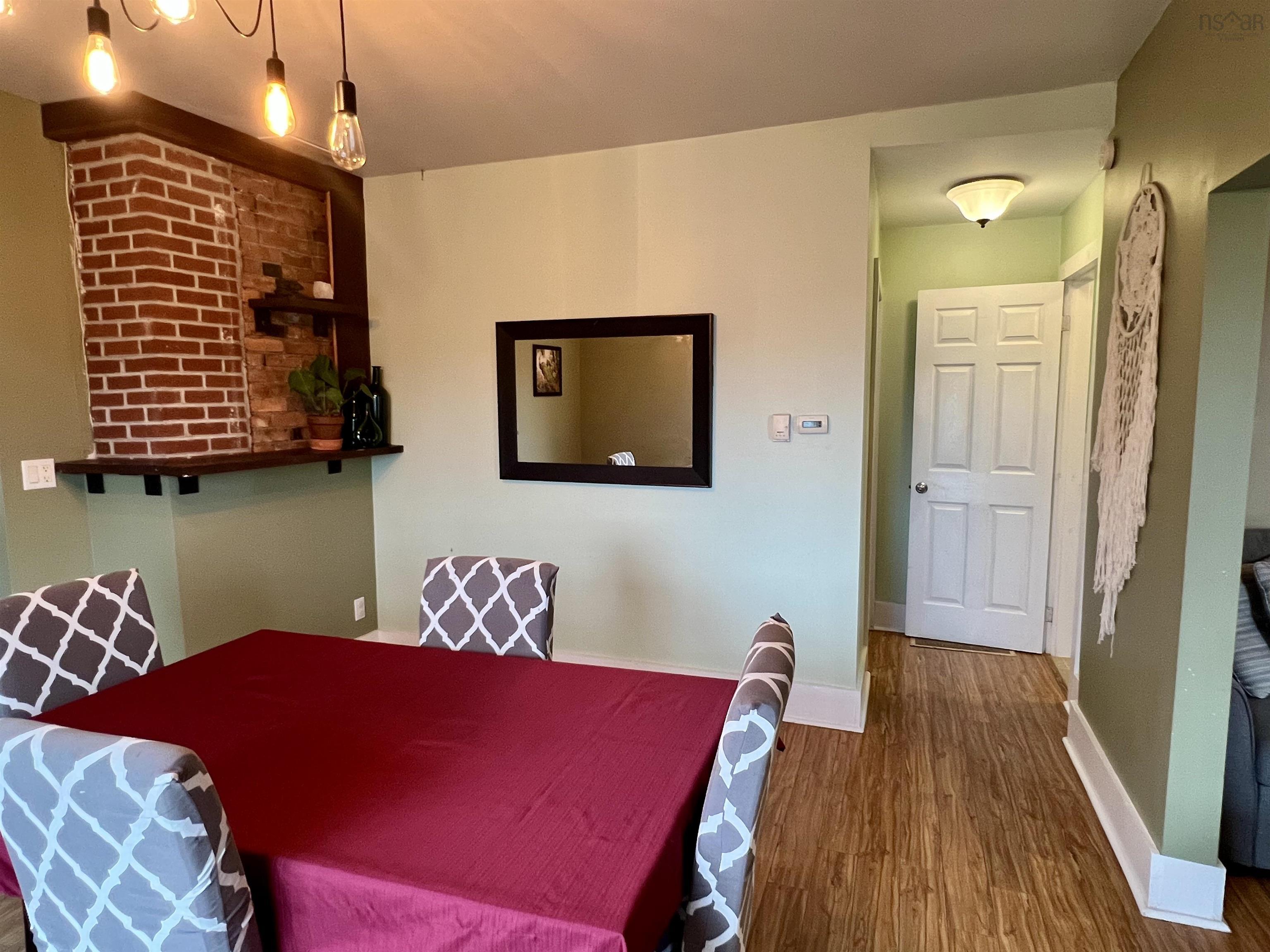 $249,000.00: 12 Station Road, Hopewell