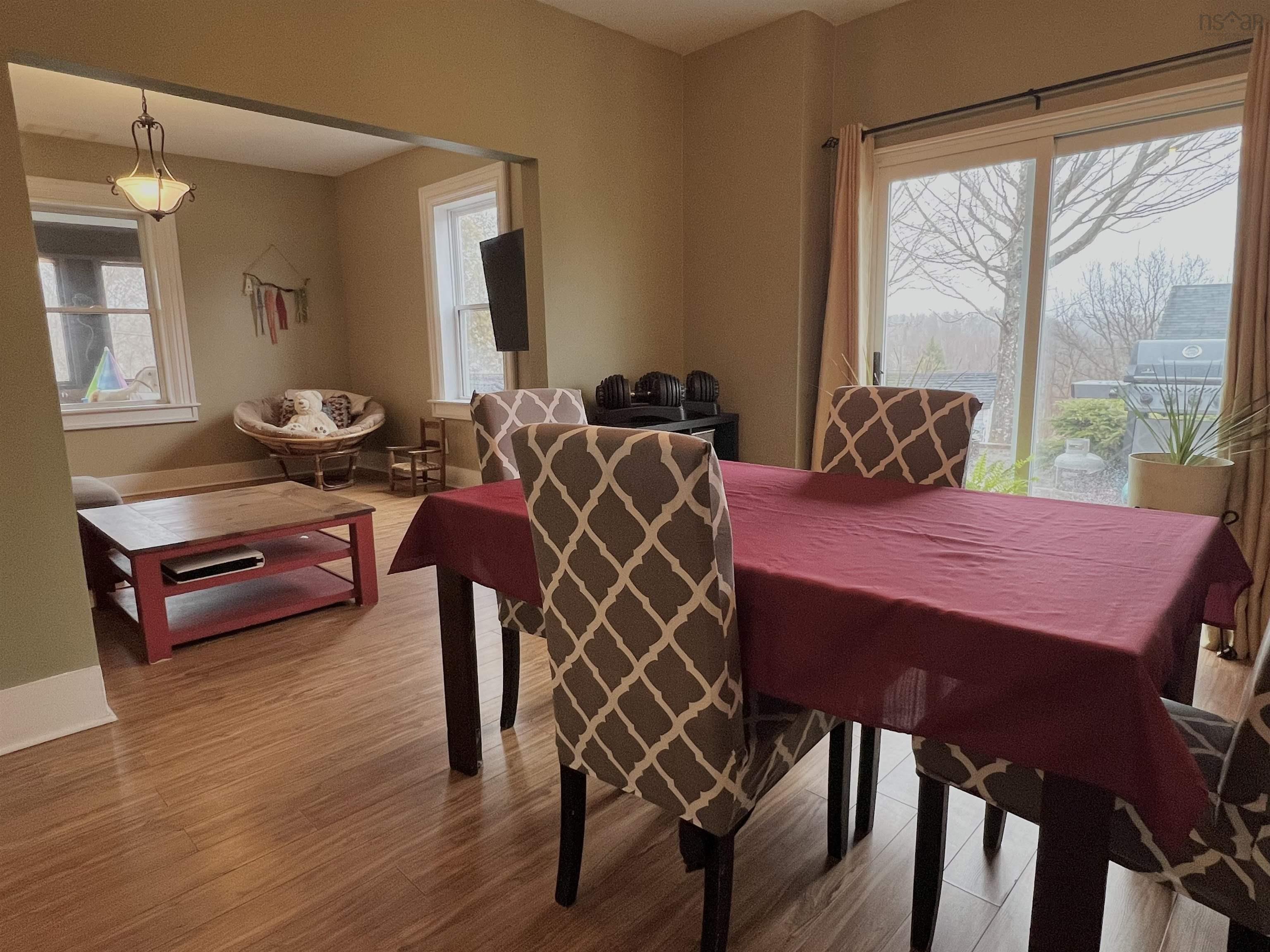 $249,000.00: 12 Station Road, Hopewell