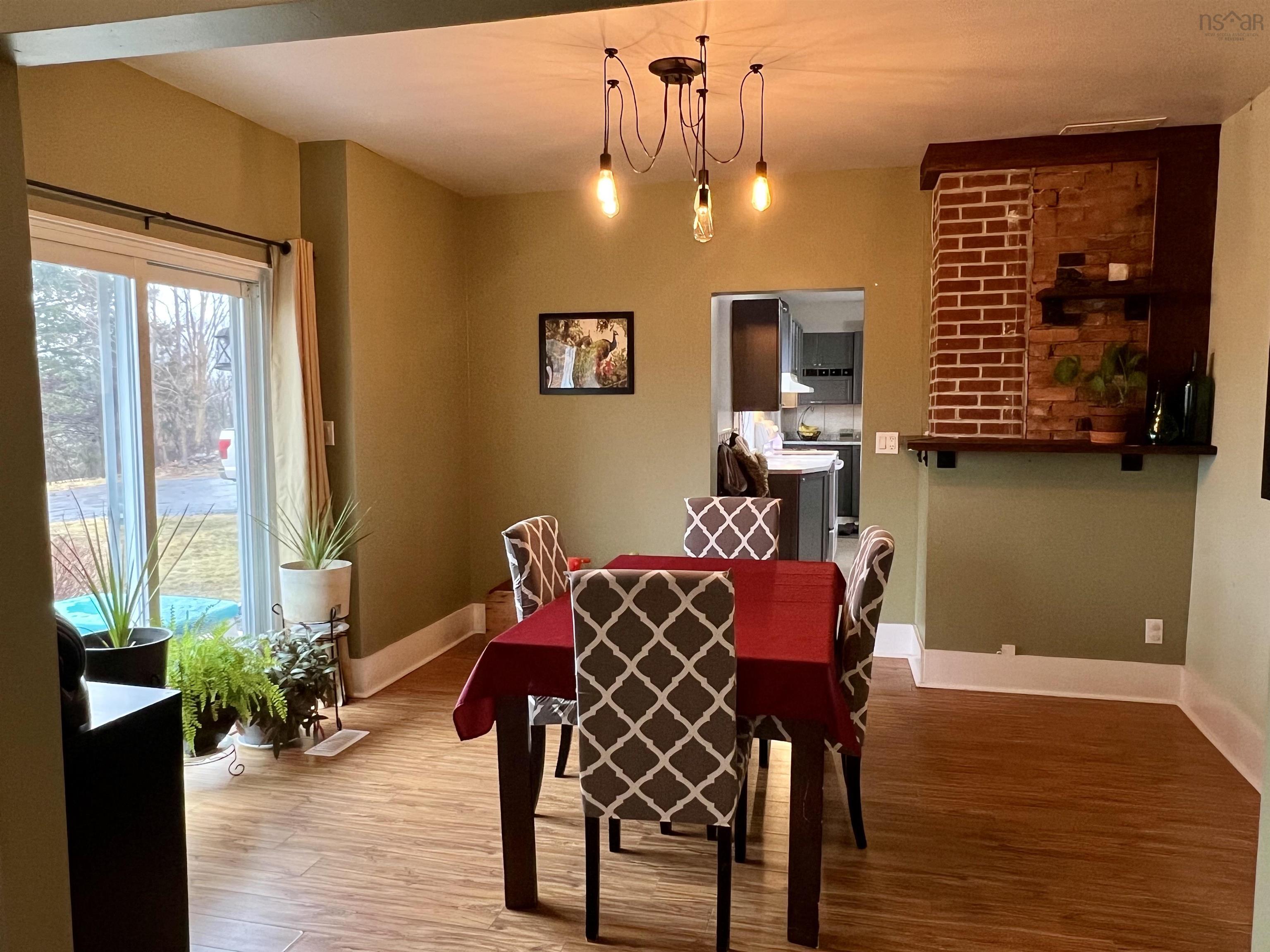 $249,000.00: 12 Station Road, Hopewell