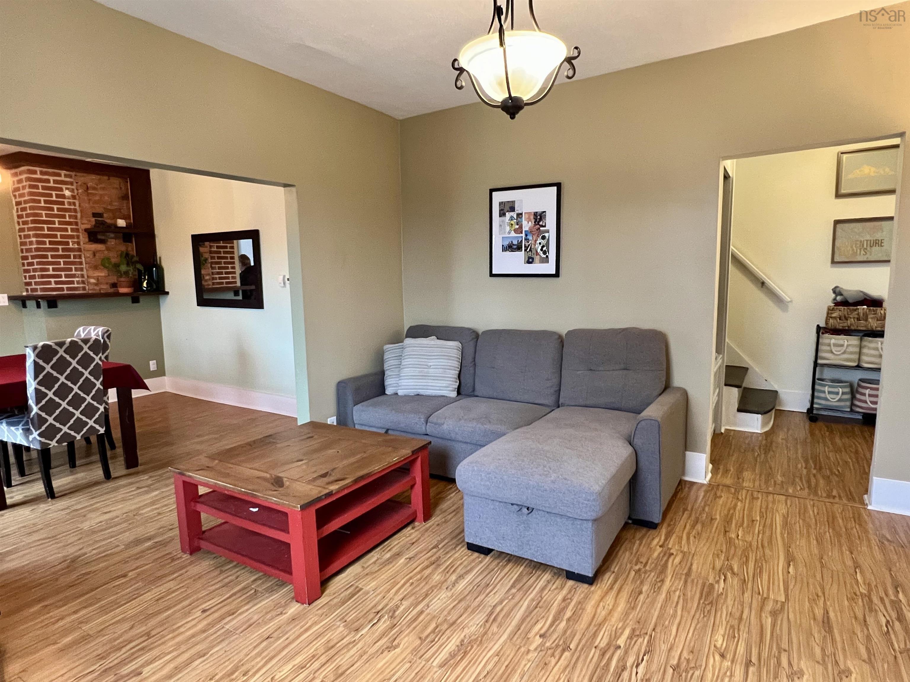 $249,000.00: 12 Station Road, Hopewell