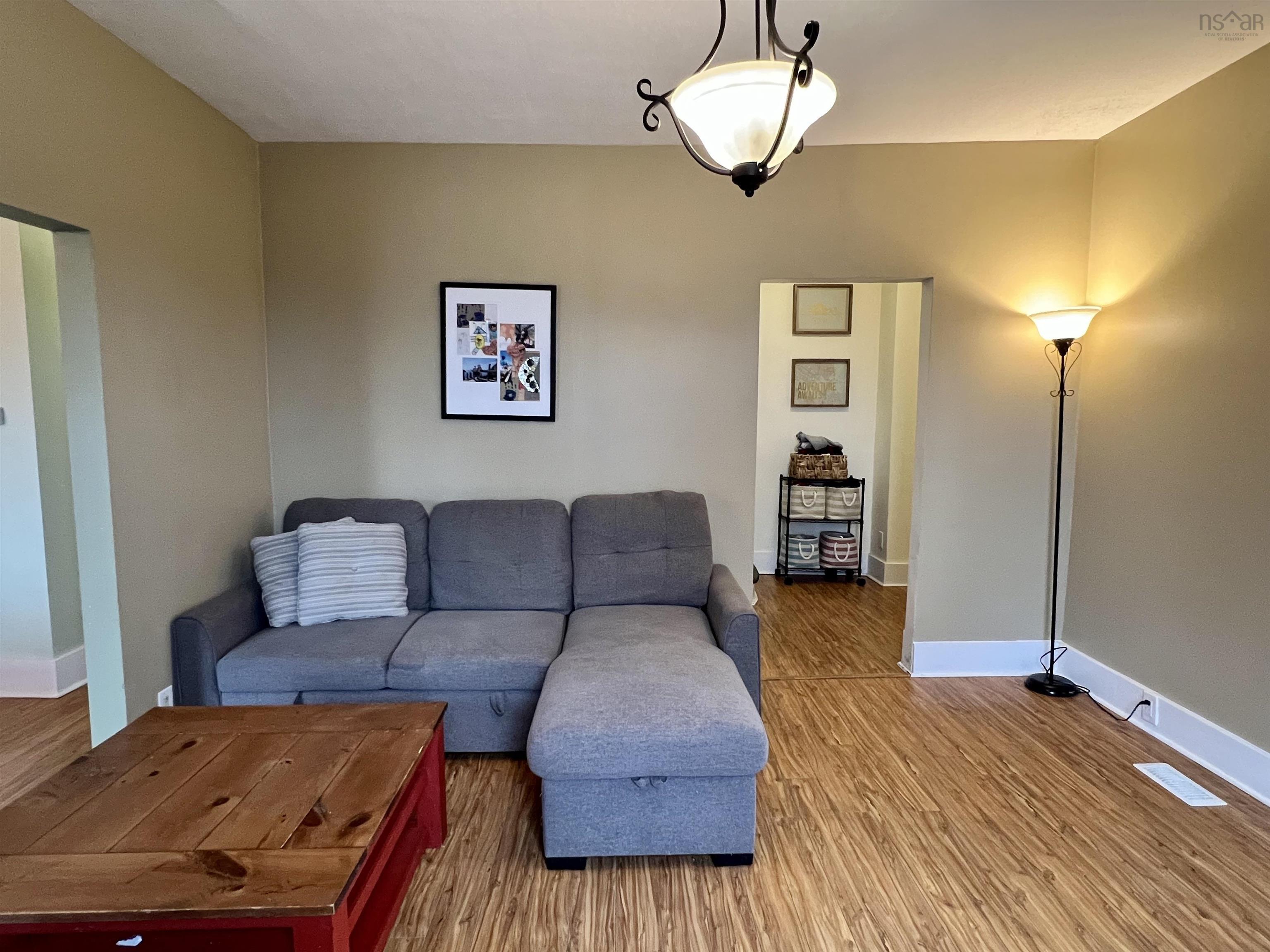 $249,000.00: 12 Station Road, Hopewell