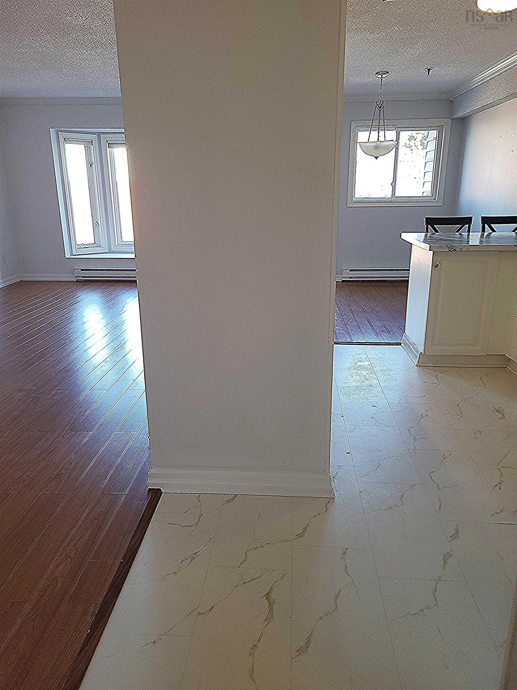 $378,000.00: 315 15 Knightsridge Drive, Halifax