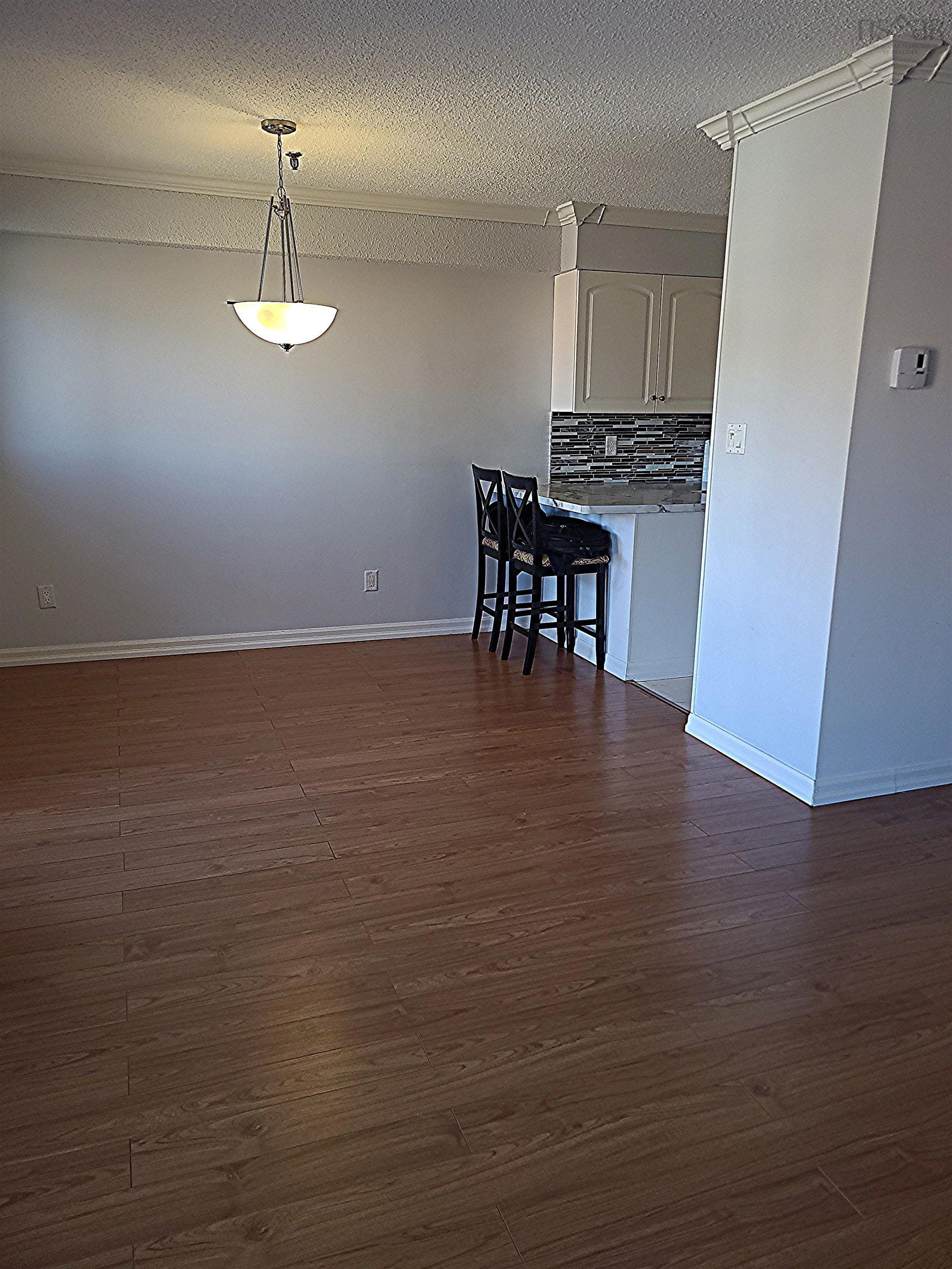 $378,000.00: 315 15 Knightsridge Drive, Halifax