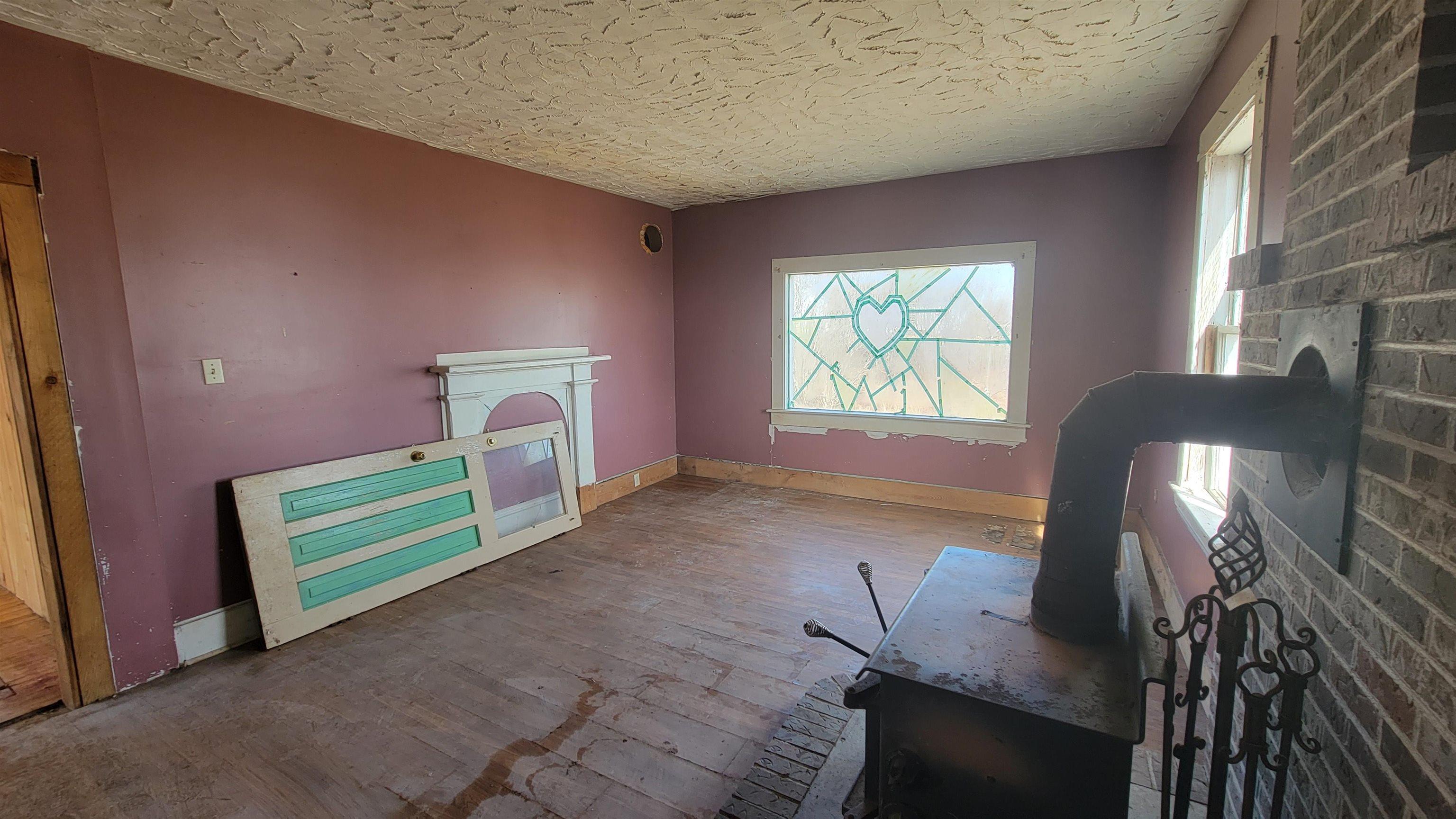 $54,900.00: 994 Highway 335, West Pubnico