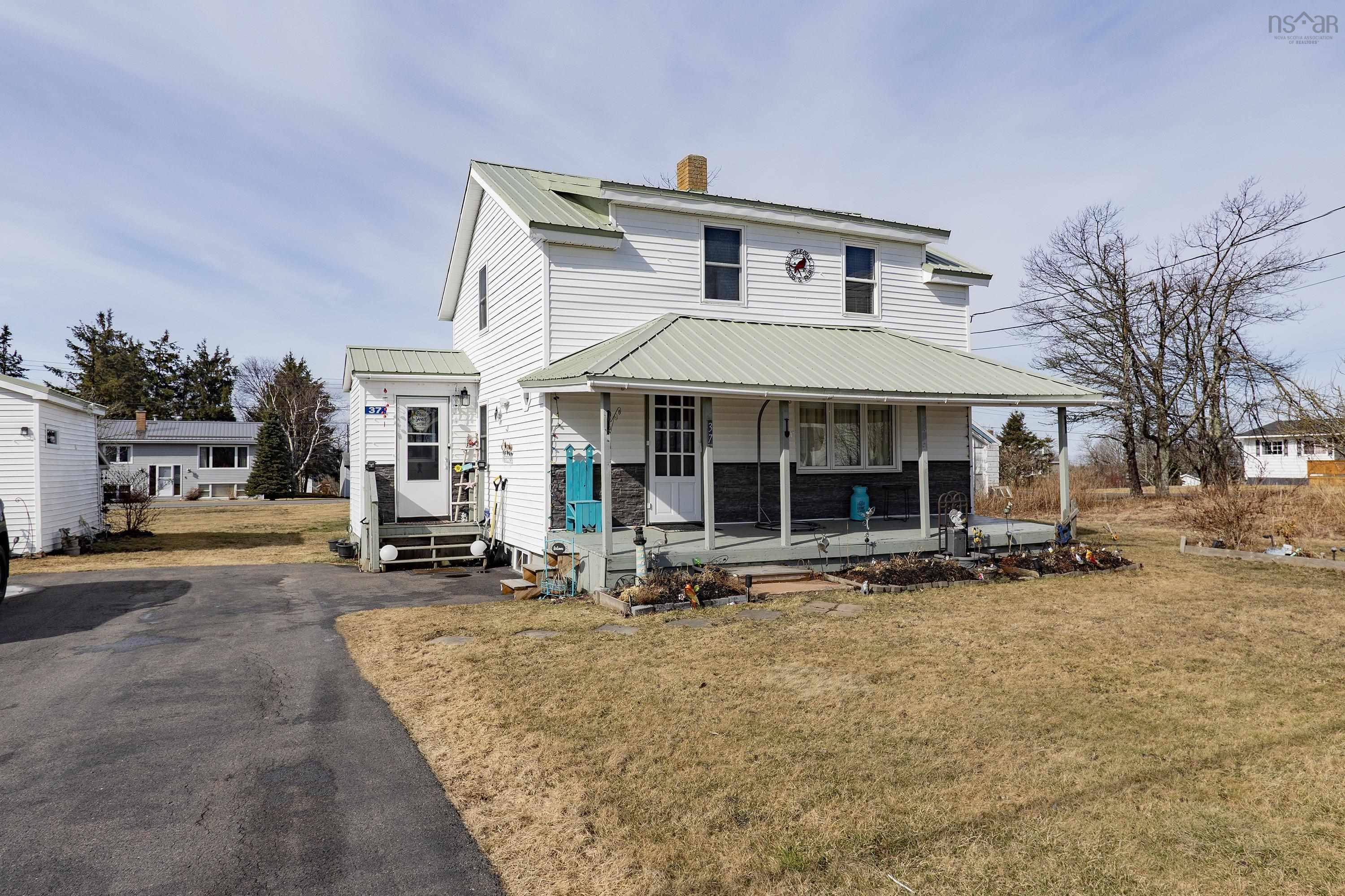 37 Princess Street, Springhill, NS (MLS 202505504)