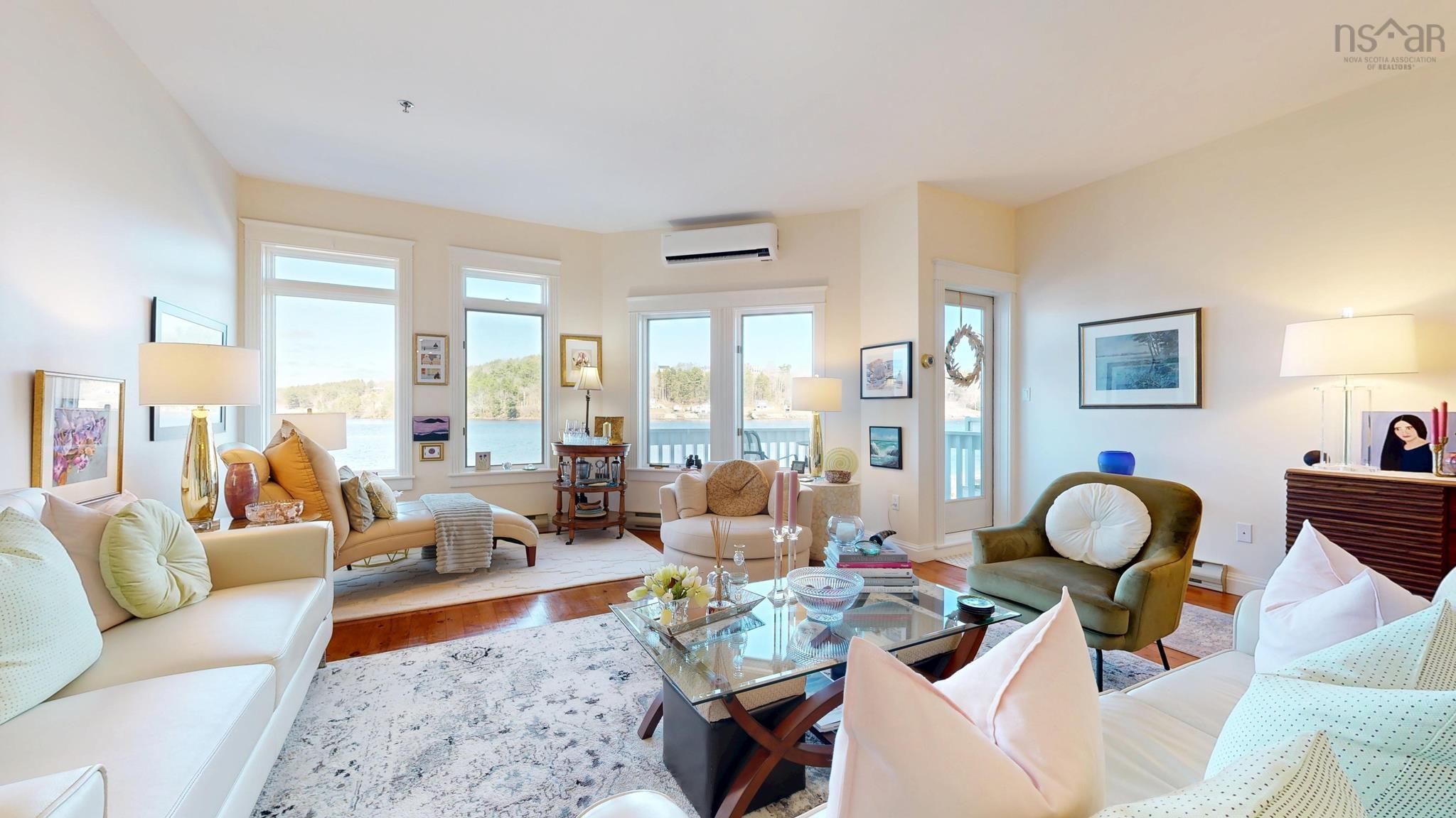 $575,000.00: 102 575 Main Street, Mahone Bay