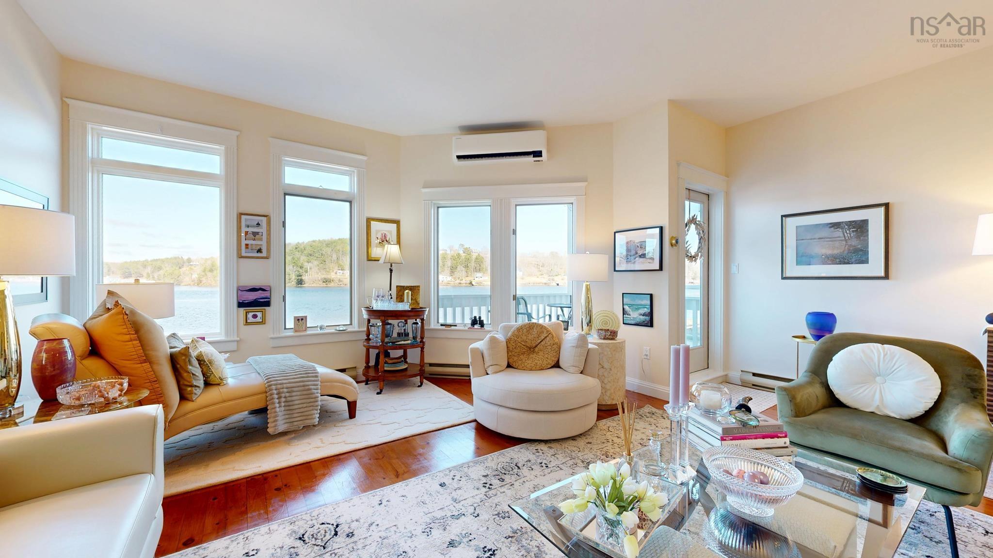 $575,000.00: 102 575 Main Street, Mahone Bay