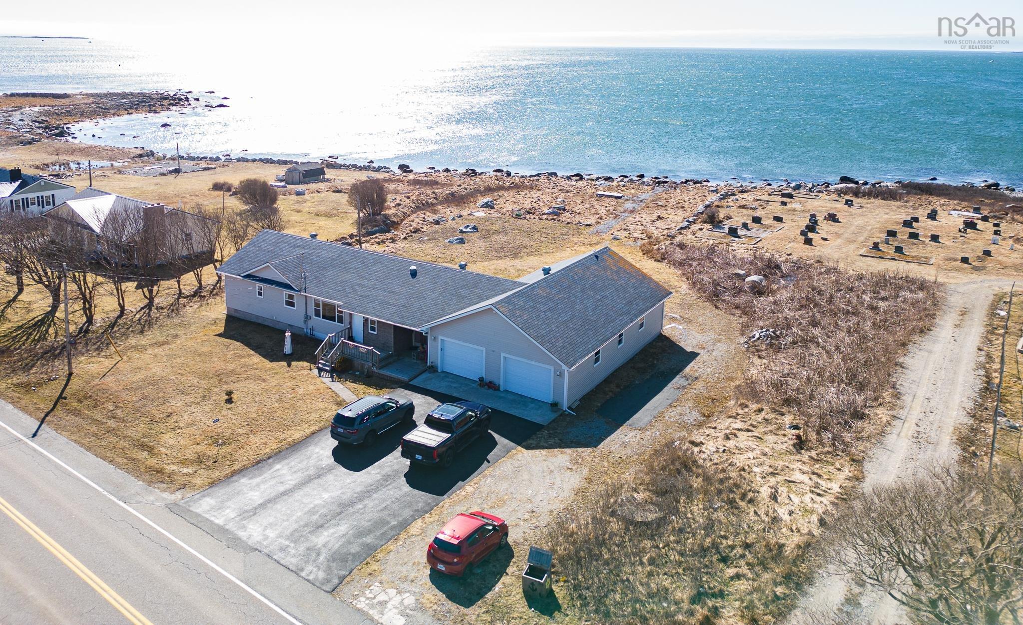 $500,000.00: 2346 Main Street, Clark's Harbour